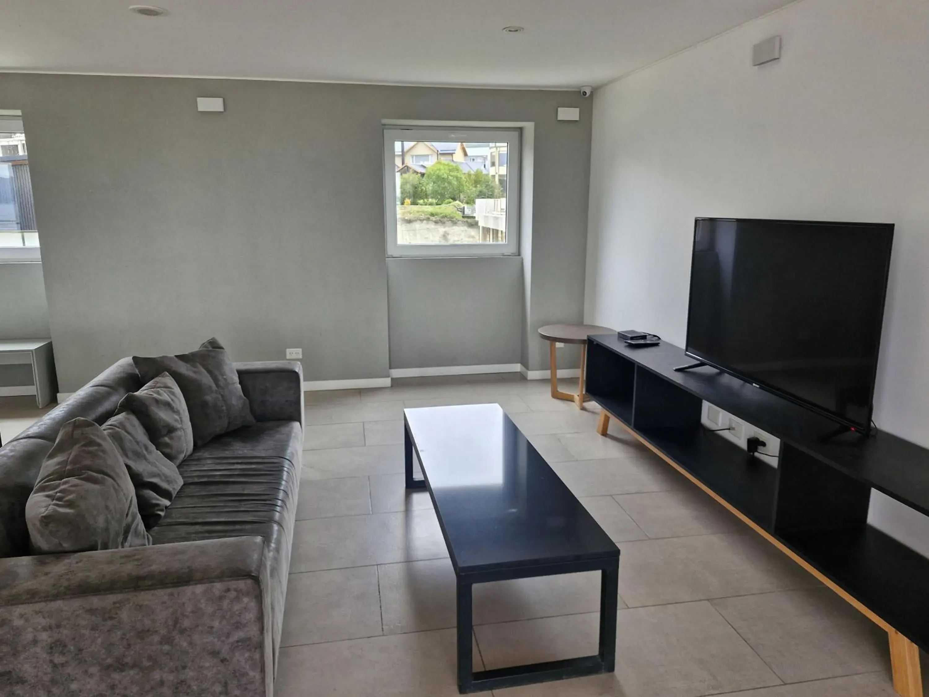 Communal lounge/ TV room in Terrazas del Beagle Communal lounge/ TV room in Terrazas del Beagle