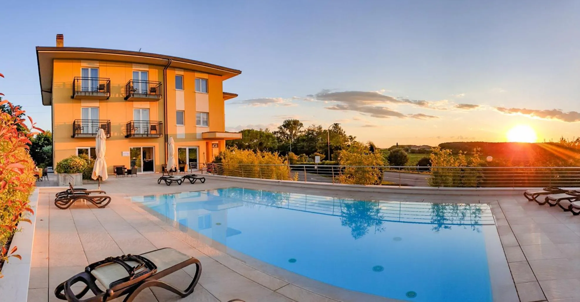 Property building in Hotel Nuova Barcaccia