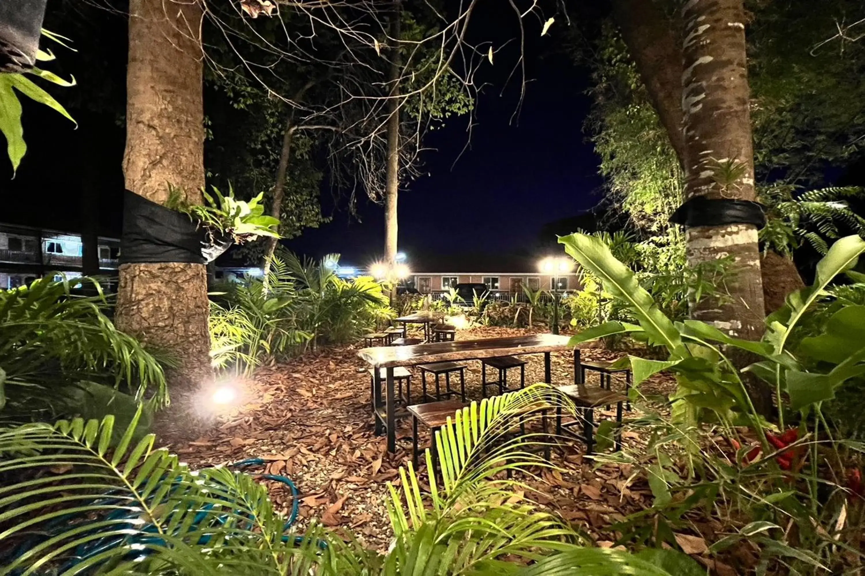 Koon Hom Apartment Koon Hom Apartment