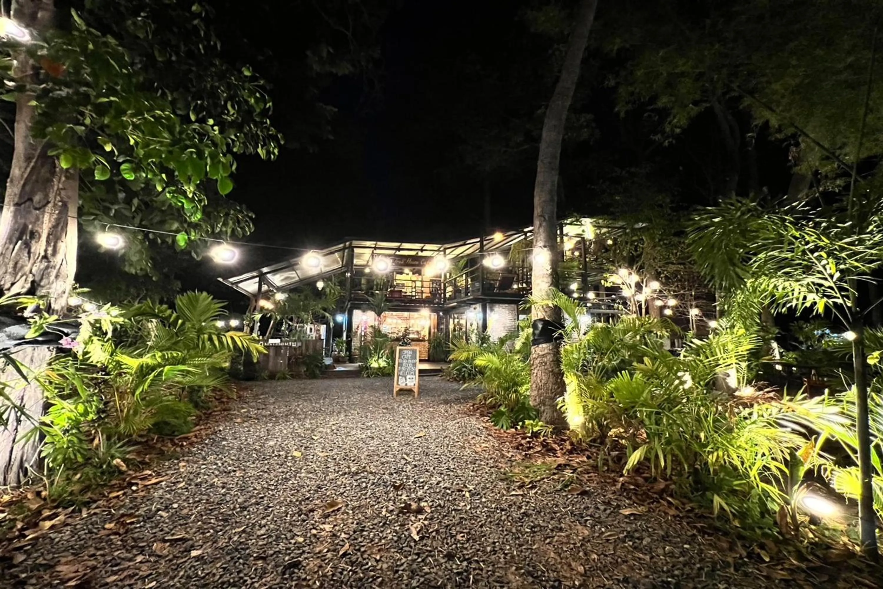 Property building in Koon Hom Apartment