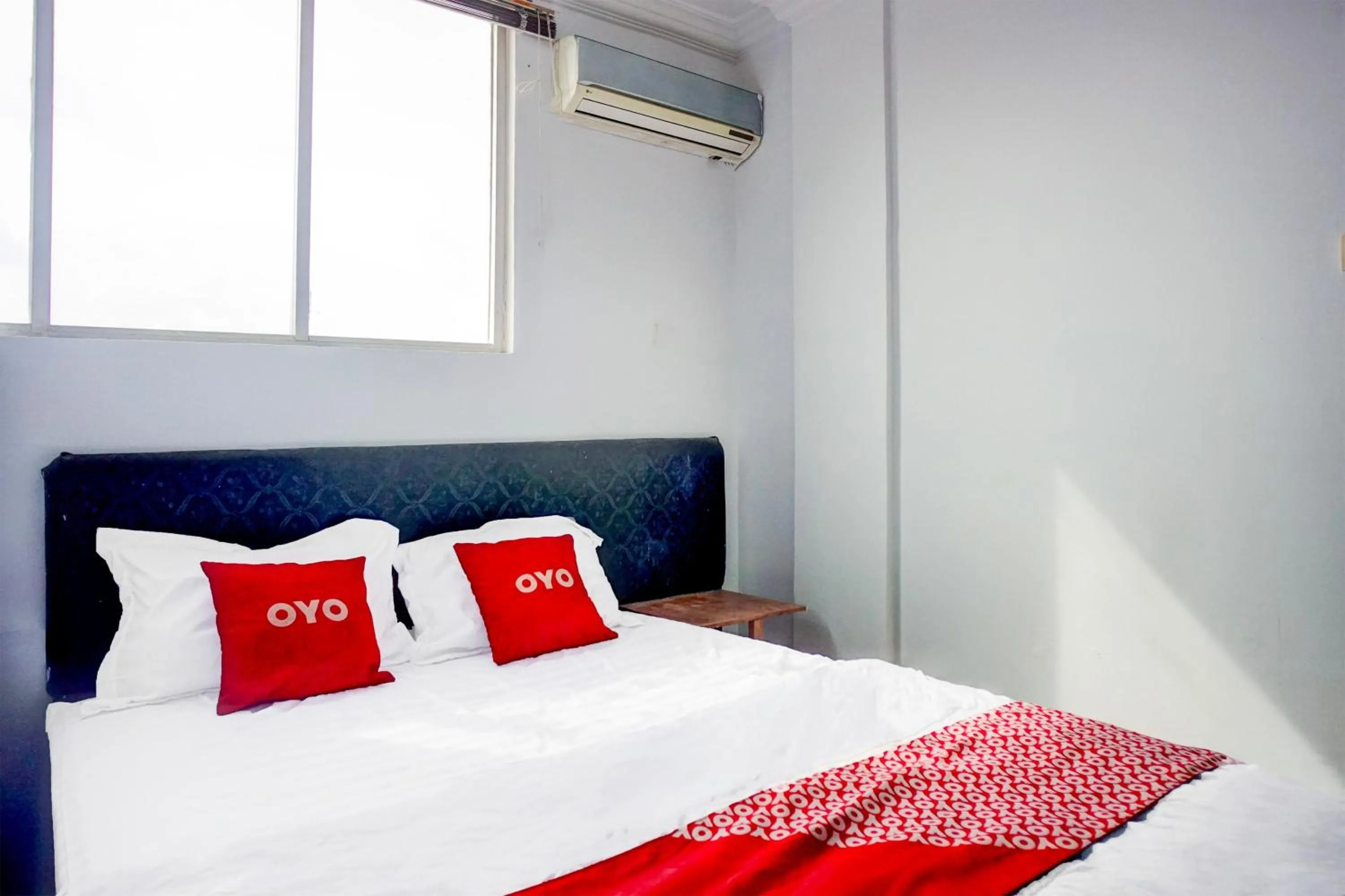 Bedroom, Bed in Hotel O Medan City Center Near Plaza Medan Fair Formerly Waringin Residence