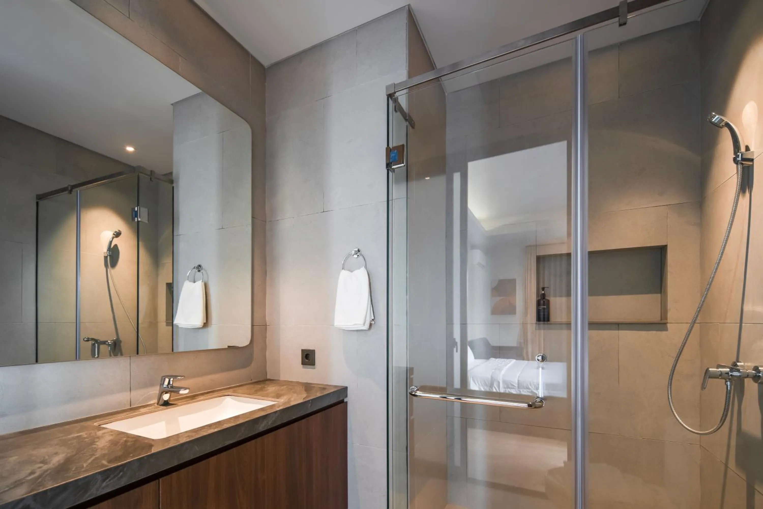 Bathroom in Cove Amartha