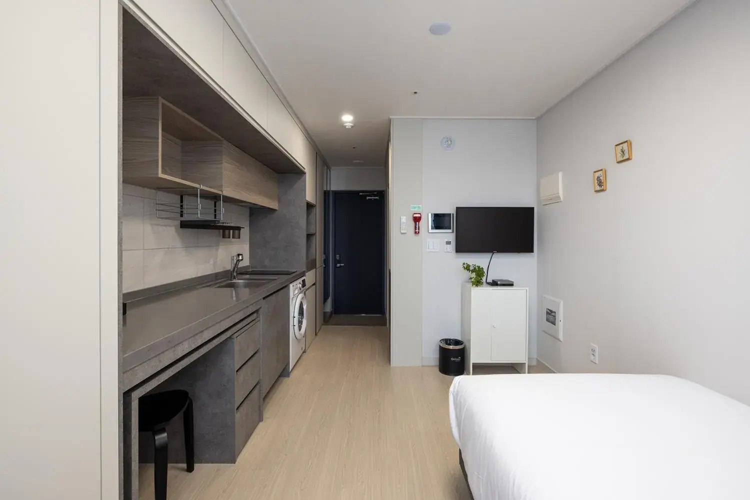 Bedroom, Bed in Grand Bleu Hotel & Residence Bedroom, Bed in Grand Bleu Hotel & Residence
