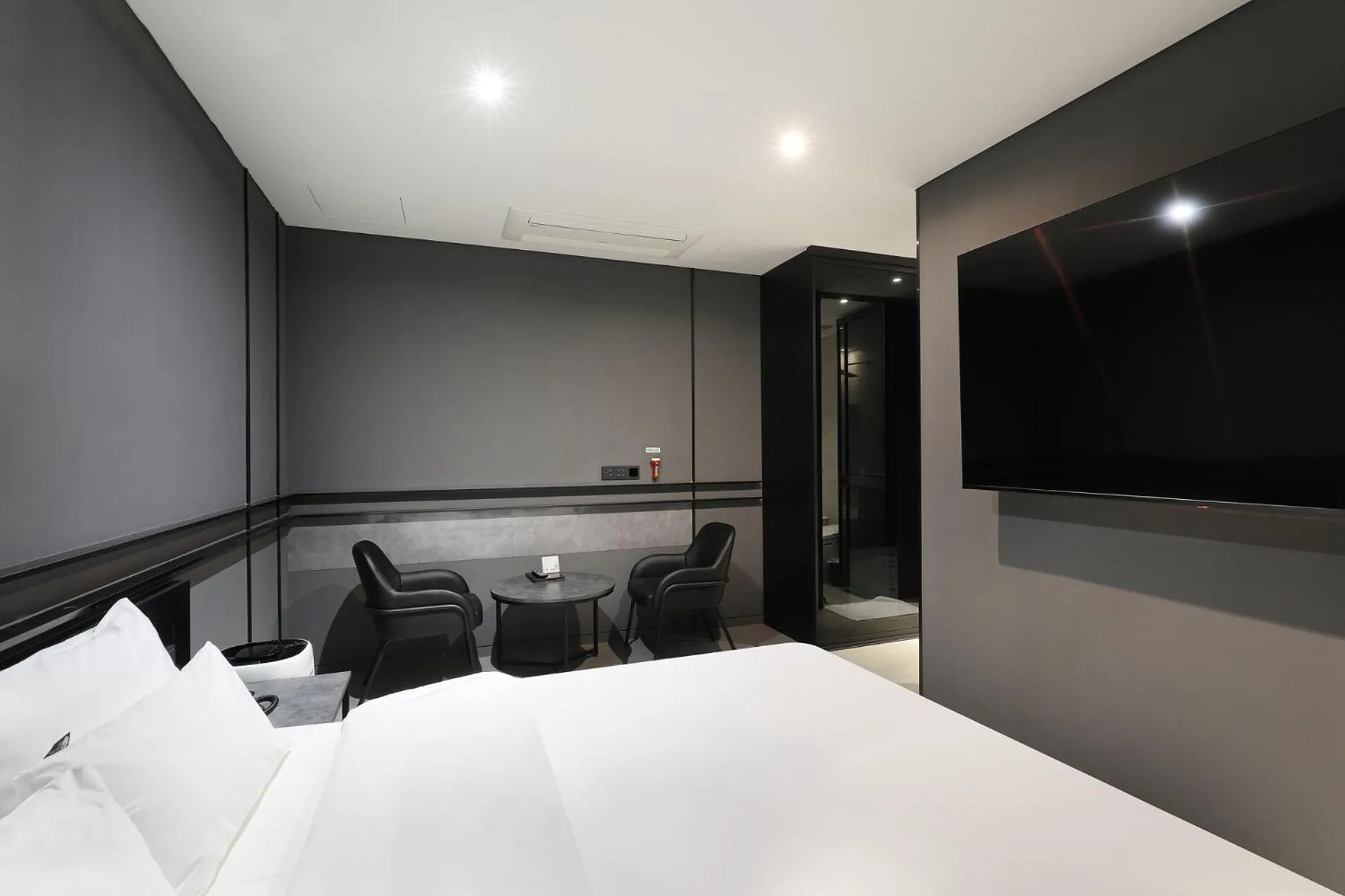 Bed in Hotel The Designers Premier Seongsu and Konkuk Univ