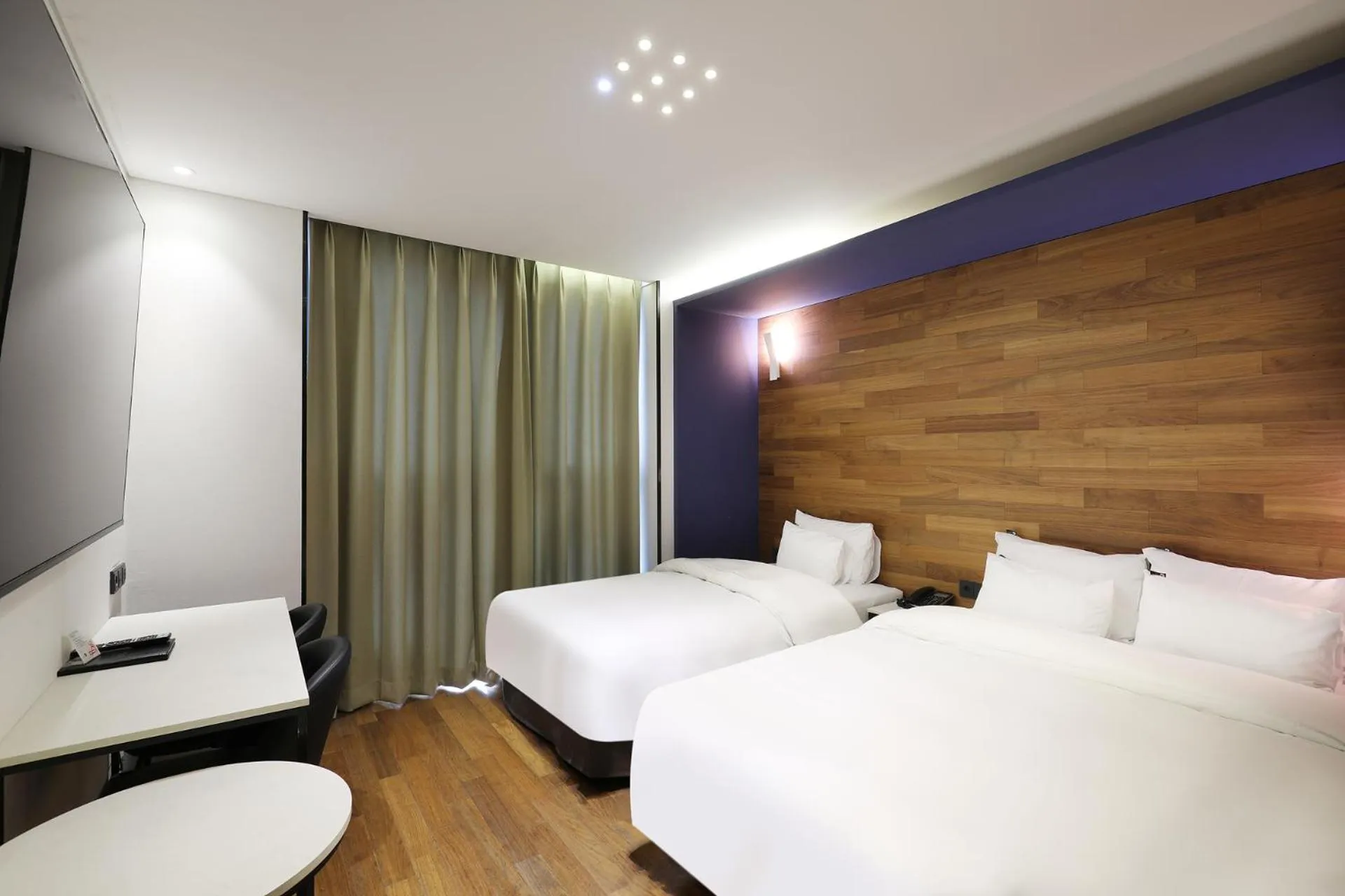 Bed in Hotel The Designers Premier Seongsu and Konkuk Univ