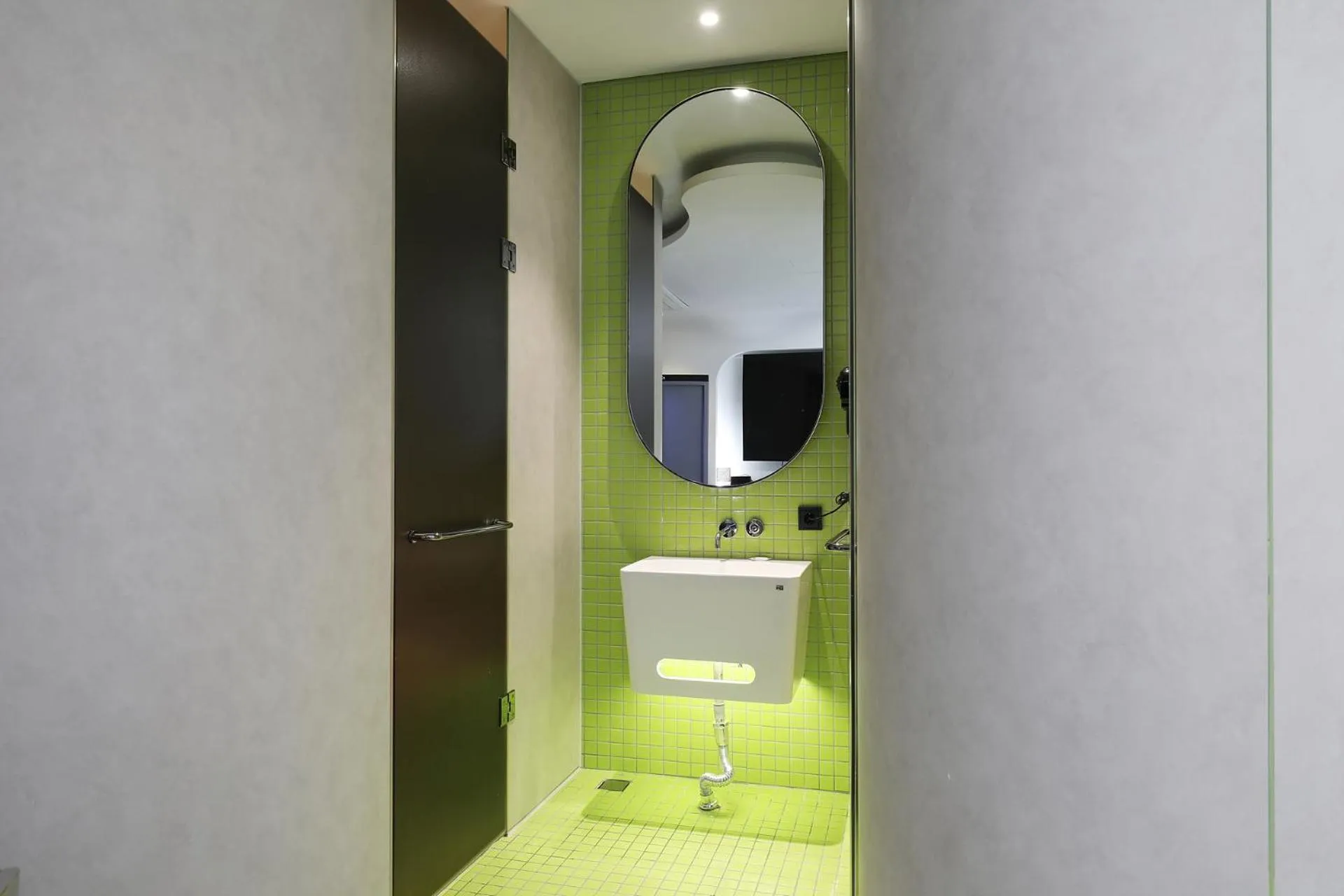 Hotel The Designers Premier Seongsu and Konkuk Univ