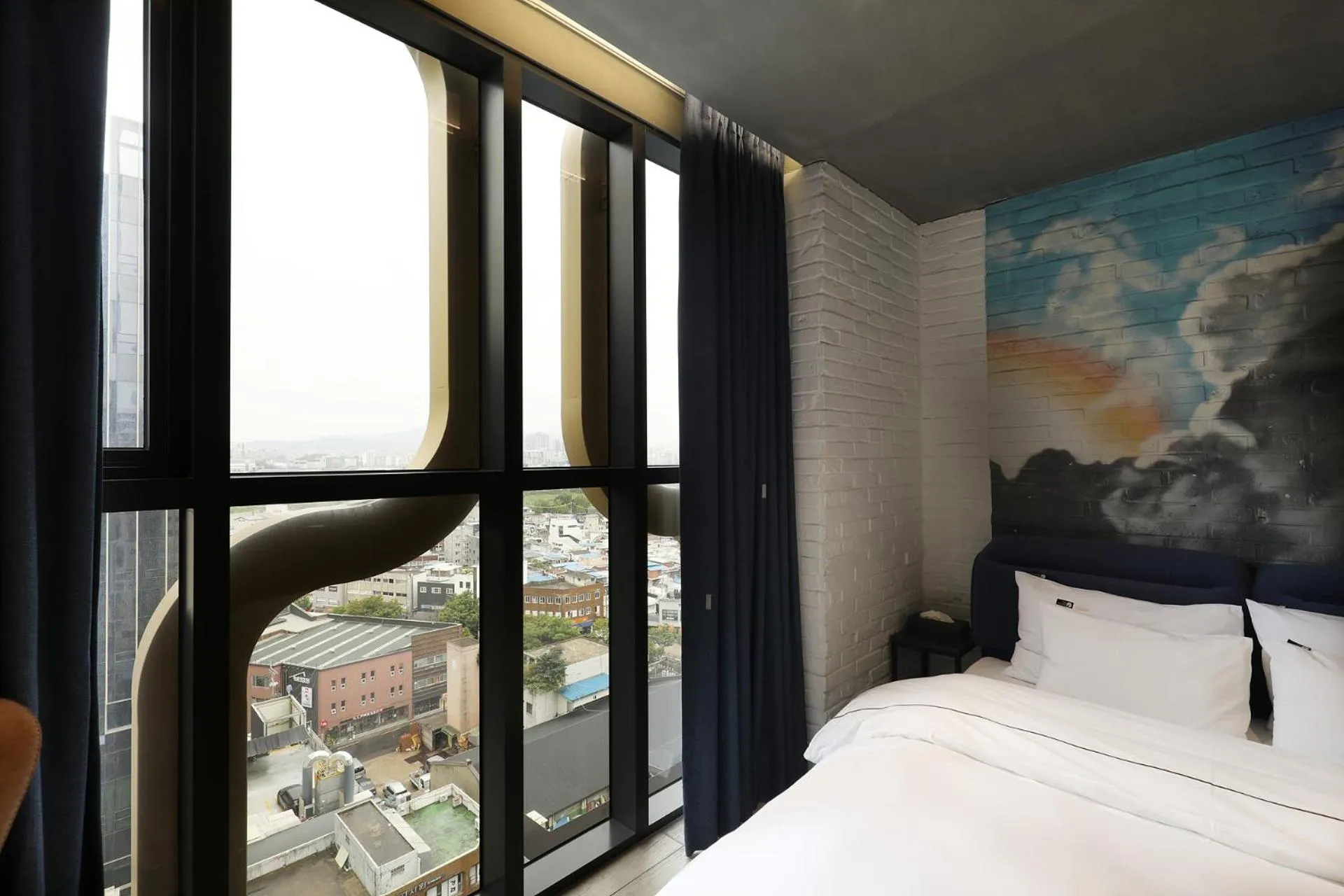 Bed in Hotel The Designers Premier Seongsu and Konkuk Univ