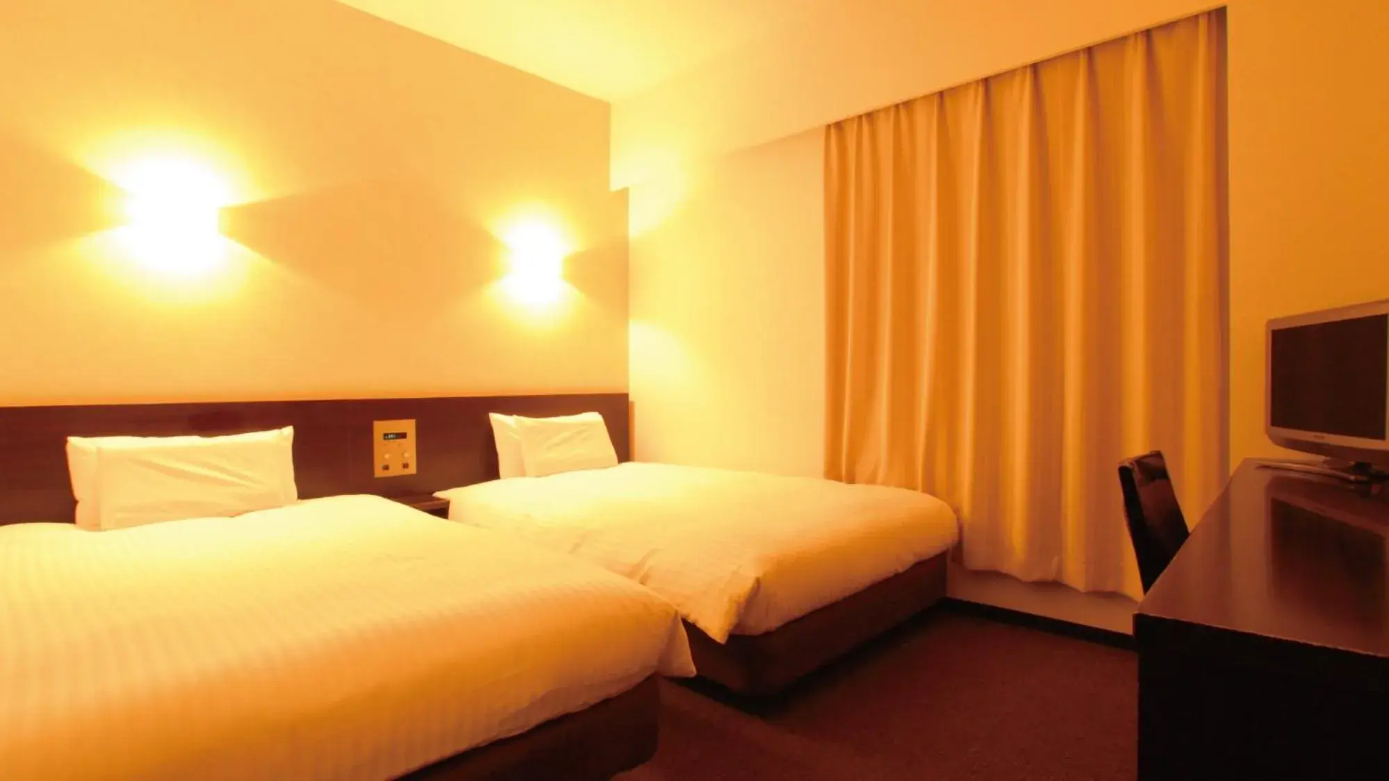 Twin Room - single occupancy - Smoking in AB Hotel Mikawa Anjo Shinkan Twin Room - single occupancy - Smoking in AB Hotel Mikawa Anjo Shinkan