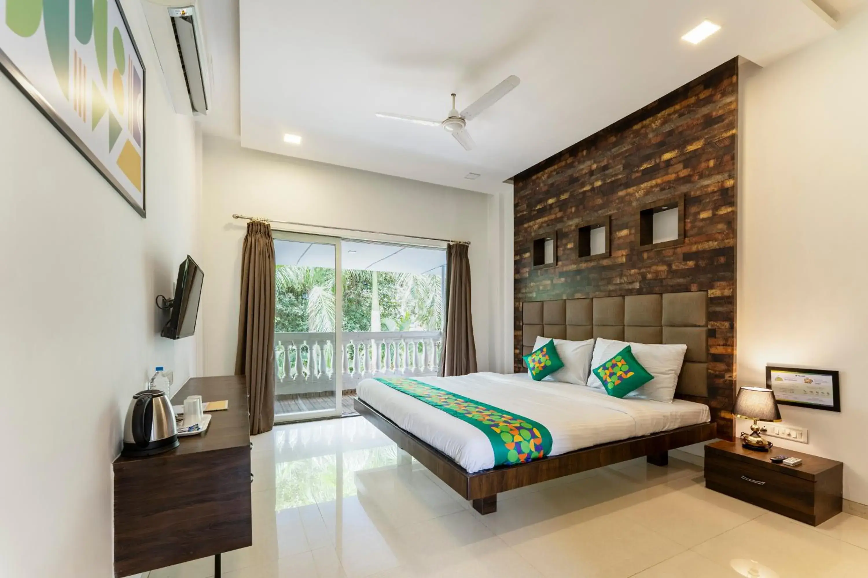 Treebo Blue Roof, Kelwa Treebo Blue Roof, Kelwa