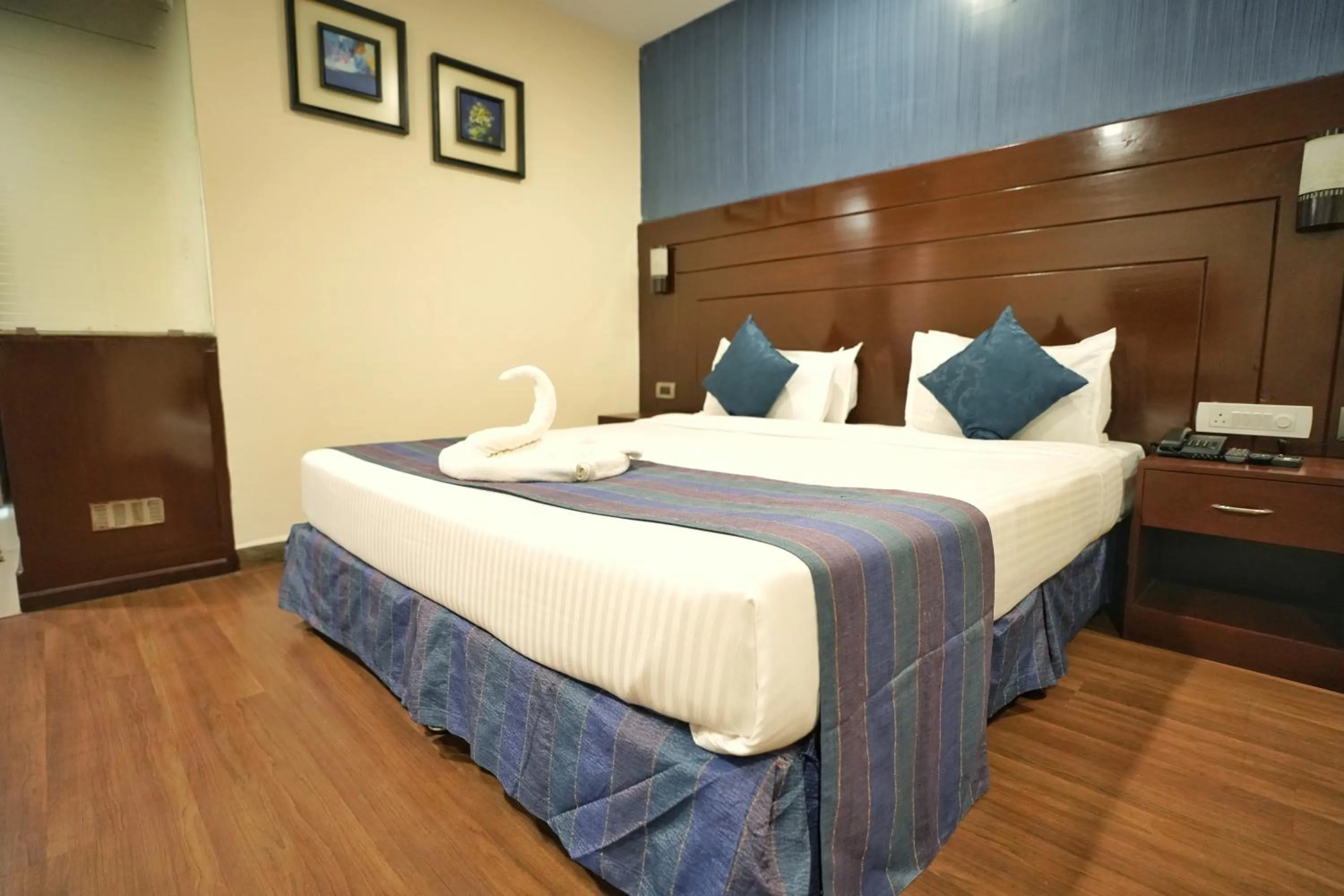 Bedroom, Bed in The Altruist One Continent