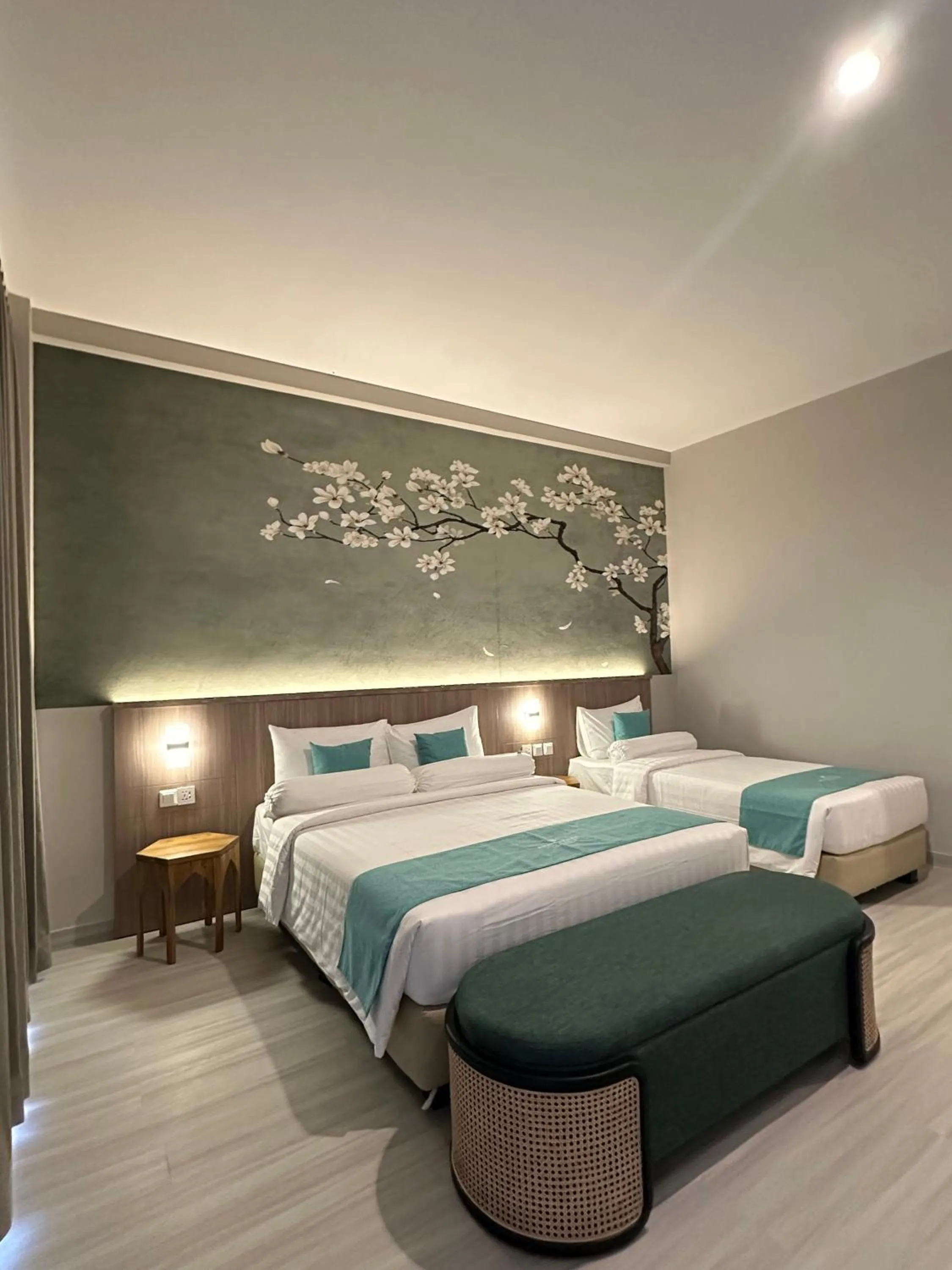 Bed in Anaya Azana Hotel & Villa Tawangmangu