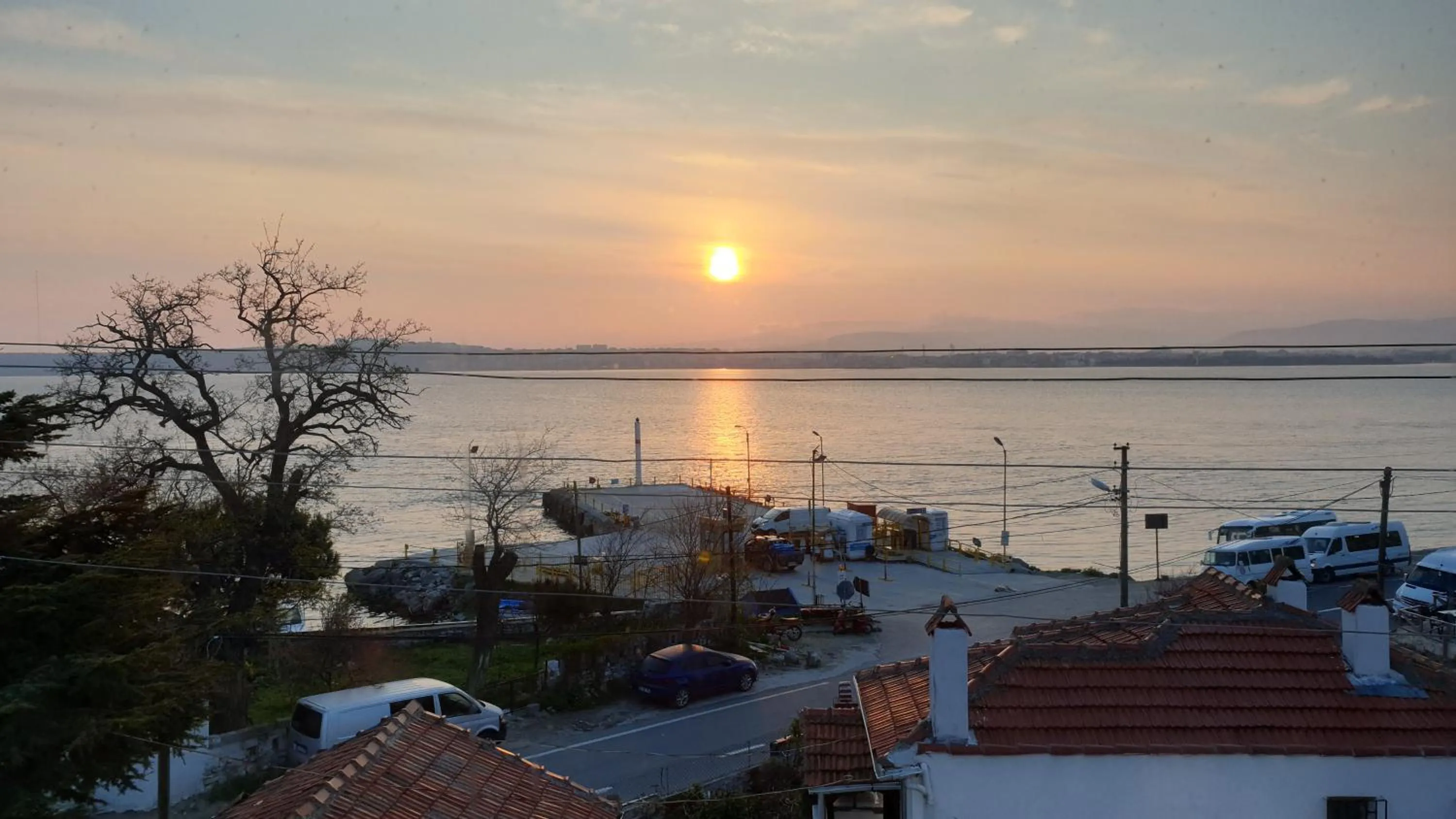 Sunrise in Dardanelles1915