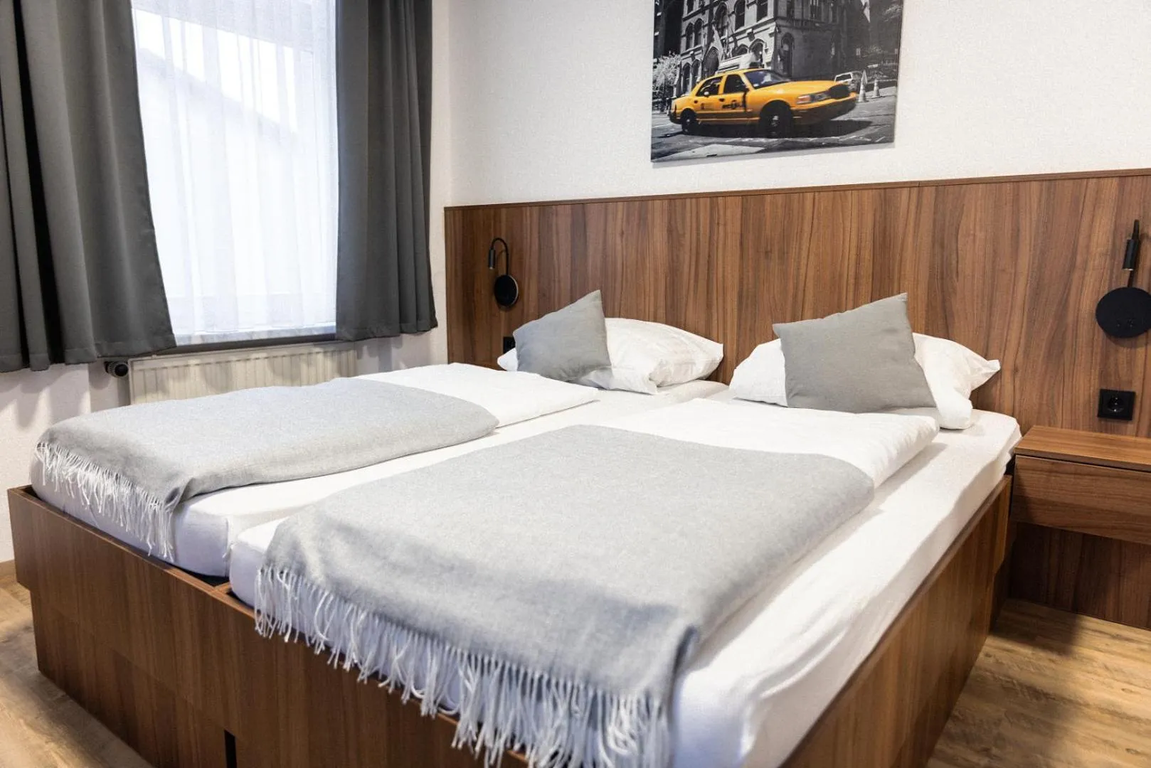 1A Hotel Zimmer frei