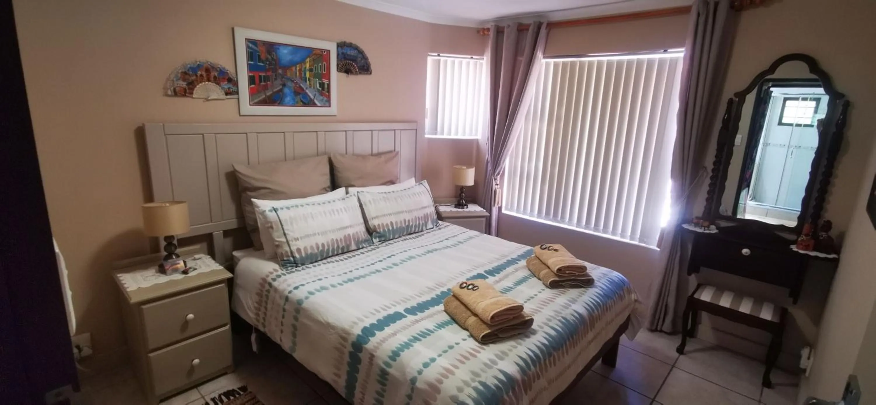 Photo of the whole room in The Third Dolphin