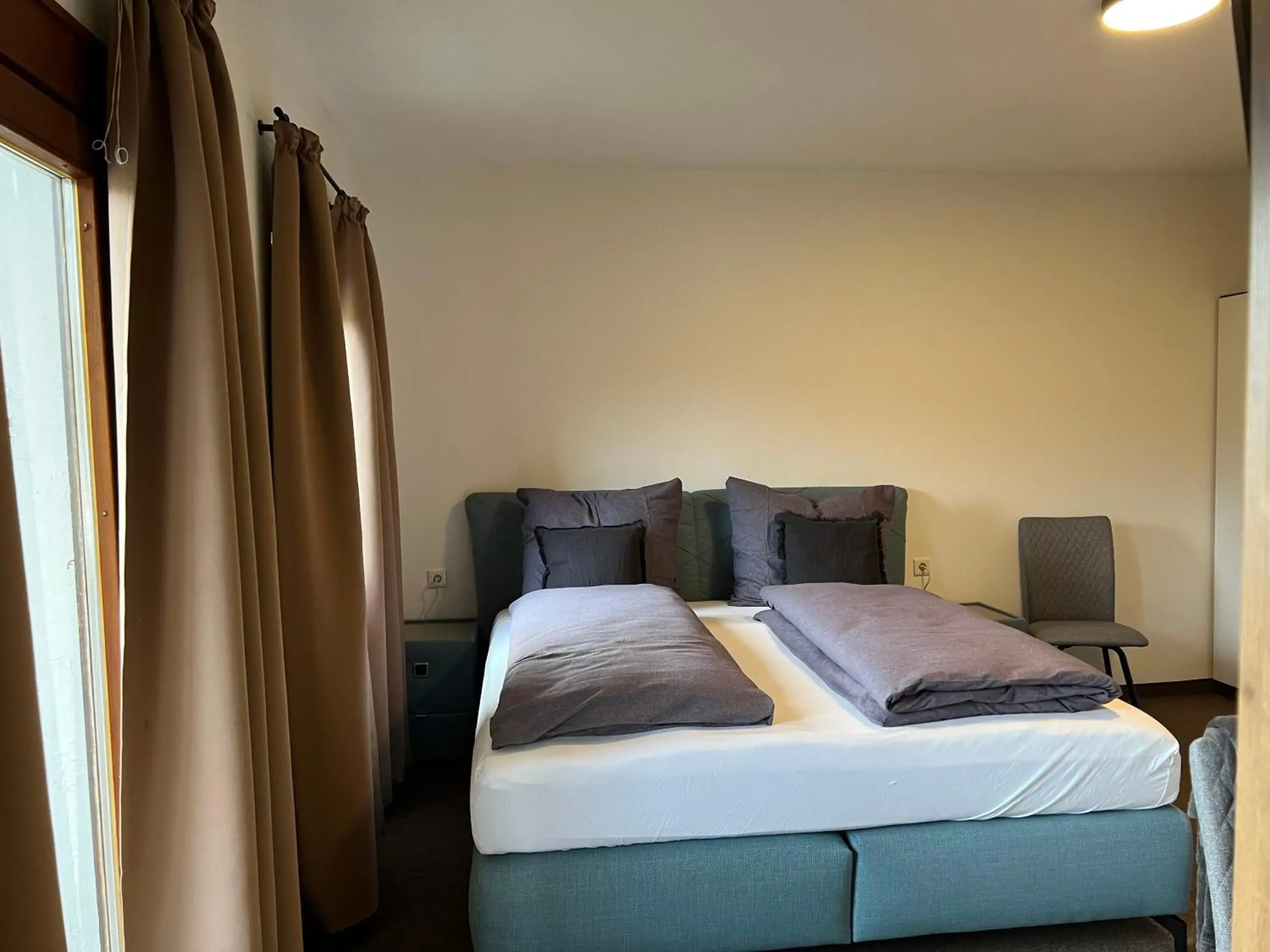 Double Room in Weisses Rössl am See Double Room in Weisses Rössl am See