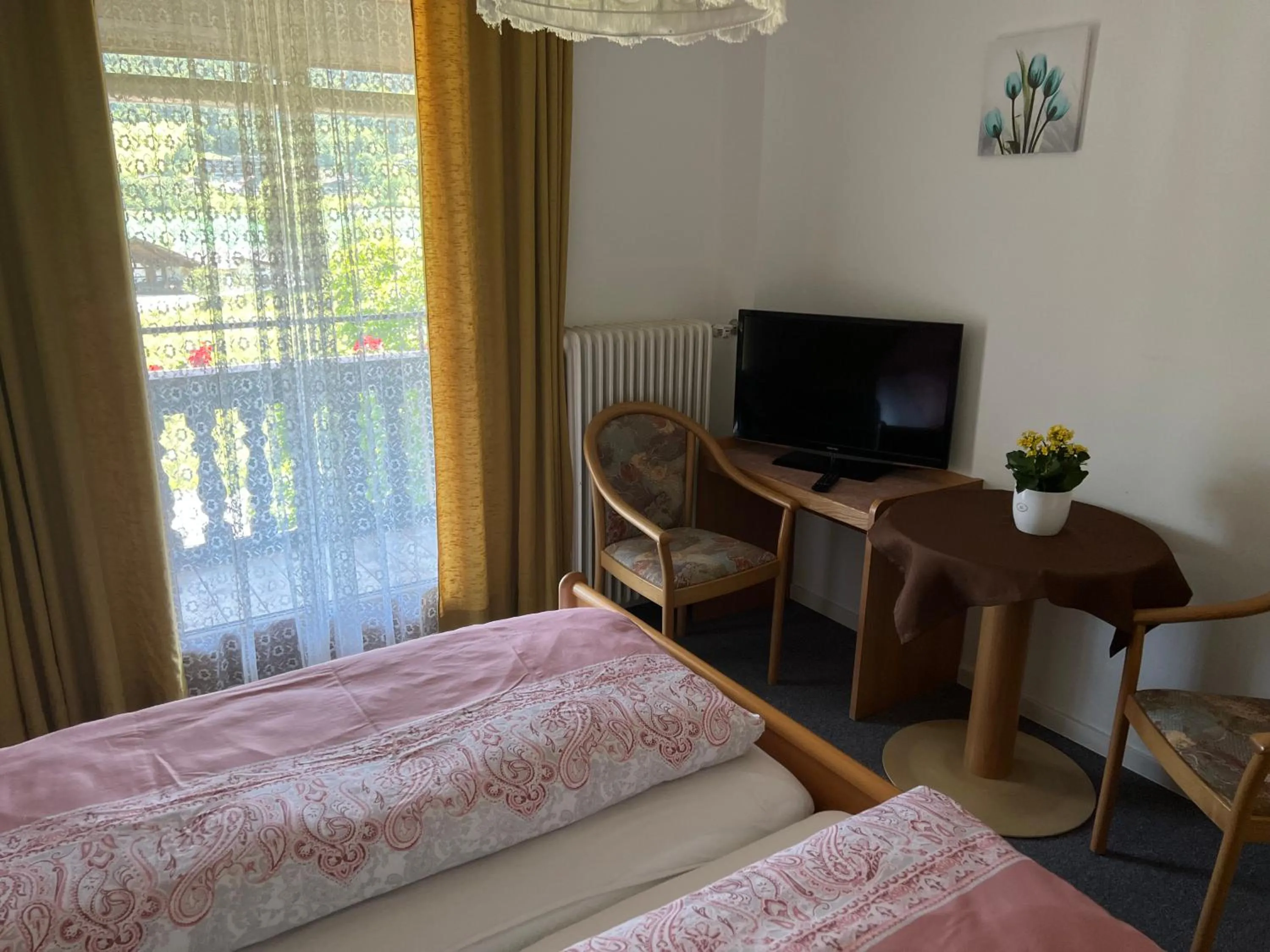 TV and multimedia, Bed in Weisses Rössl am See