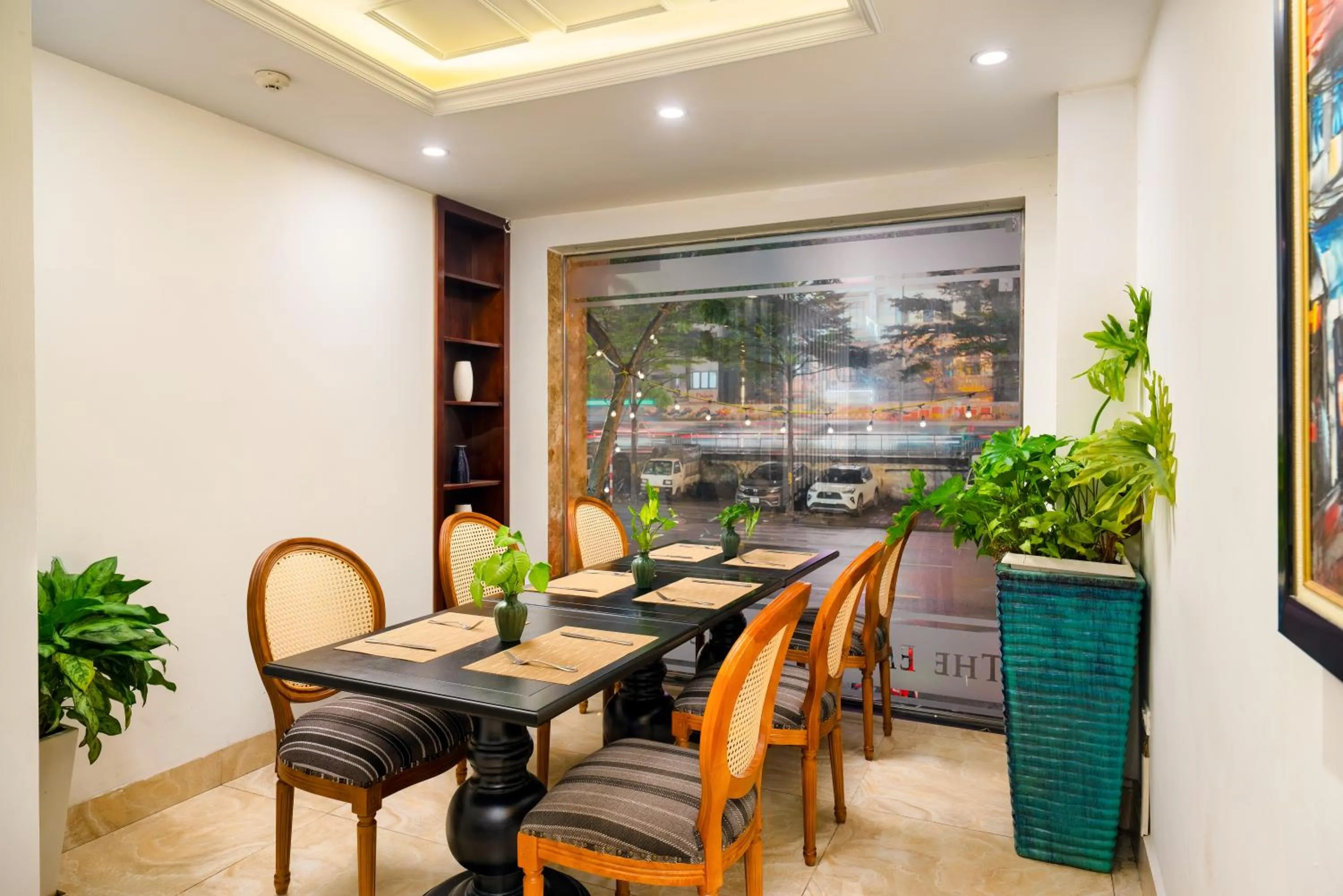 Restaurant/places to eat in The Embassy Hotel Hanoi