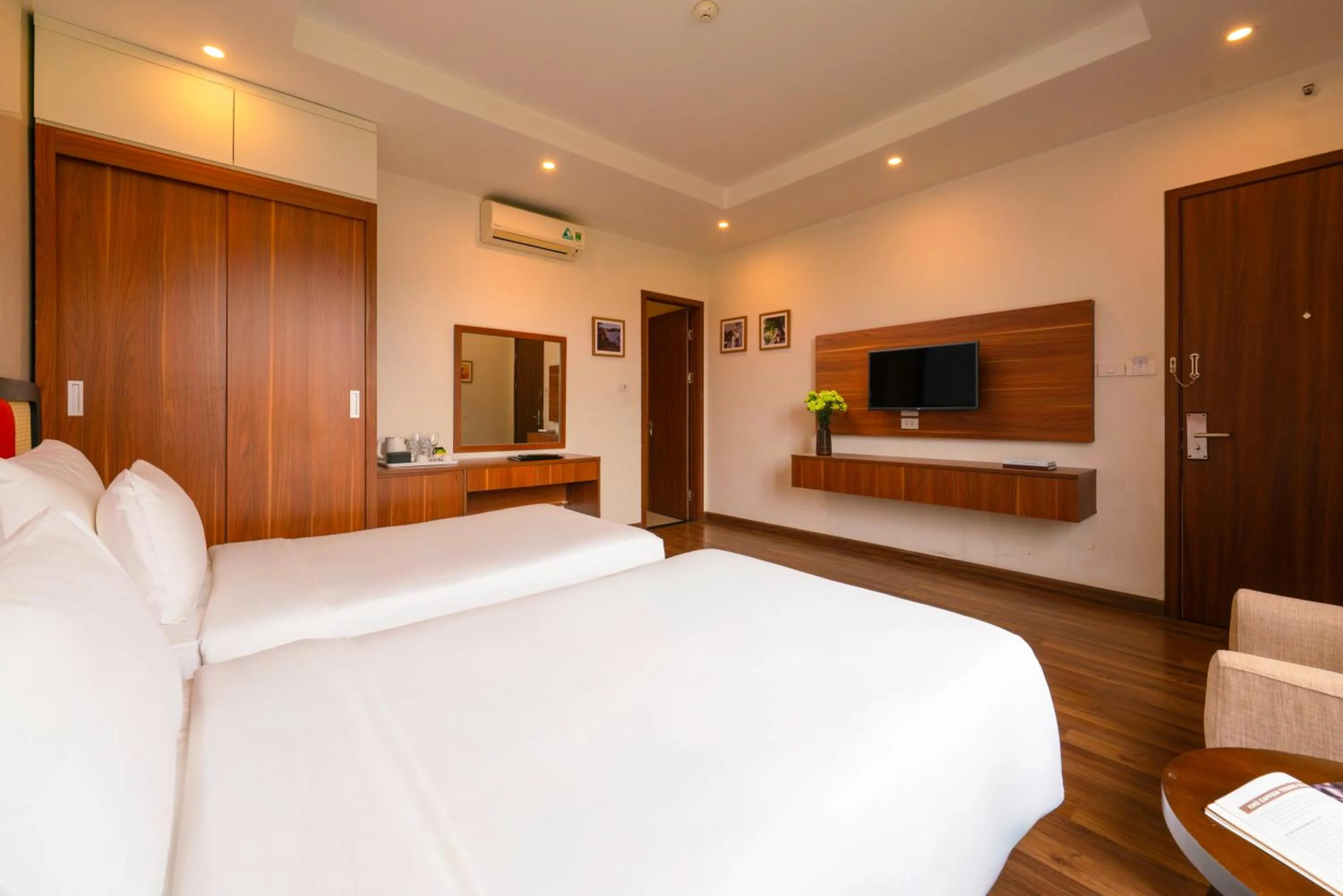Bedroom, Bed in The Embassy Hotel Hanoi