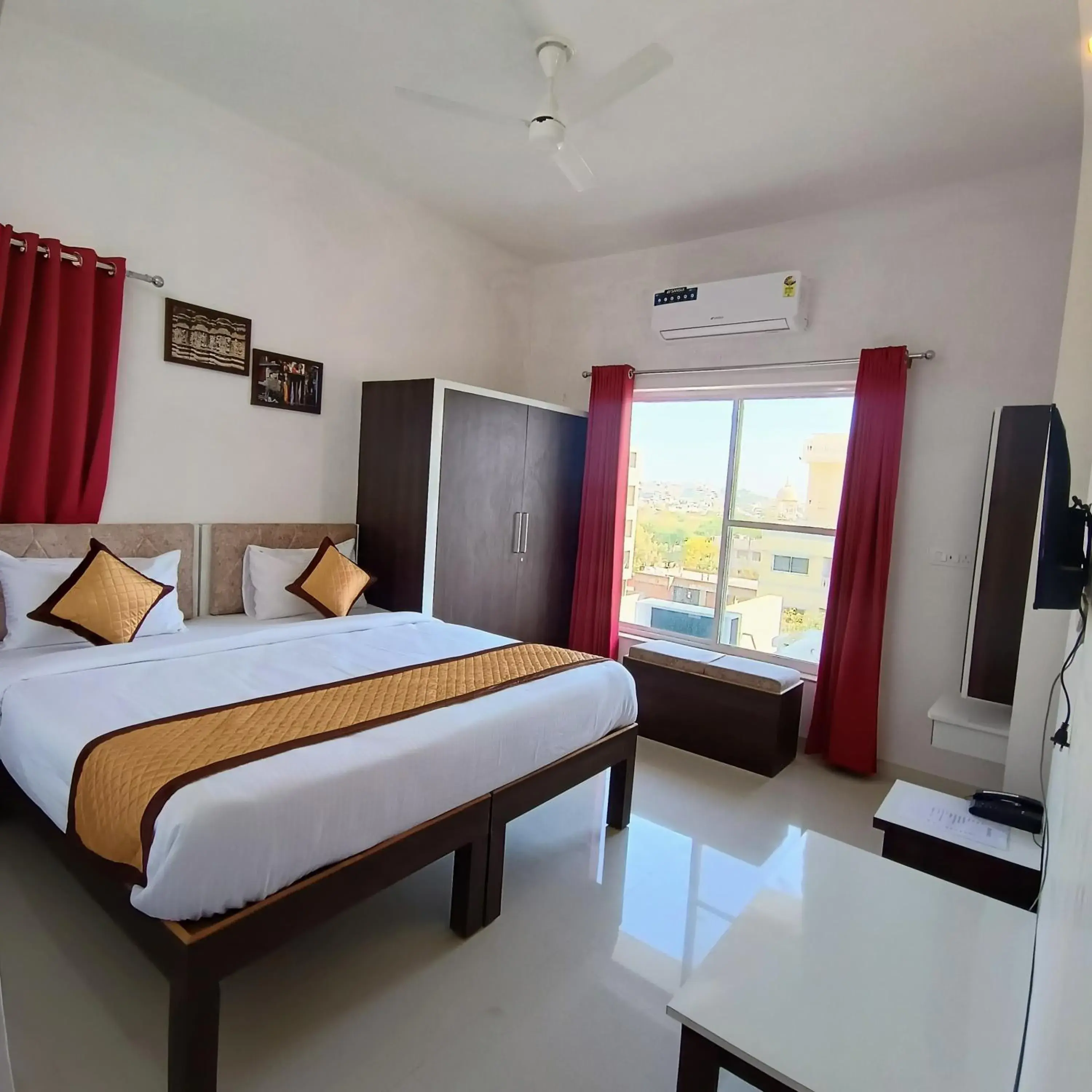 Arul's Hotel Arul's Hotel