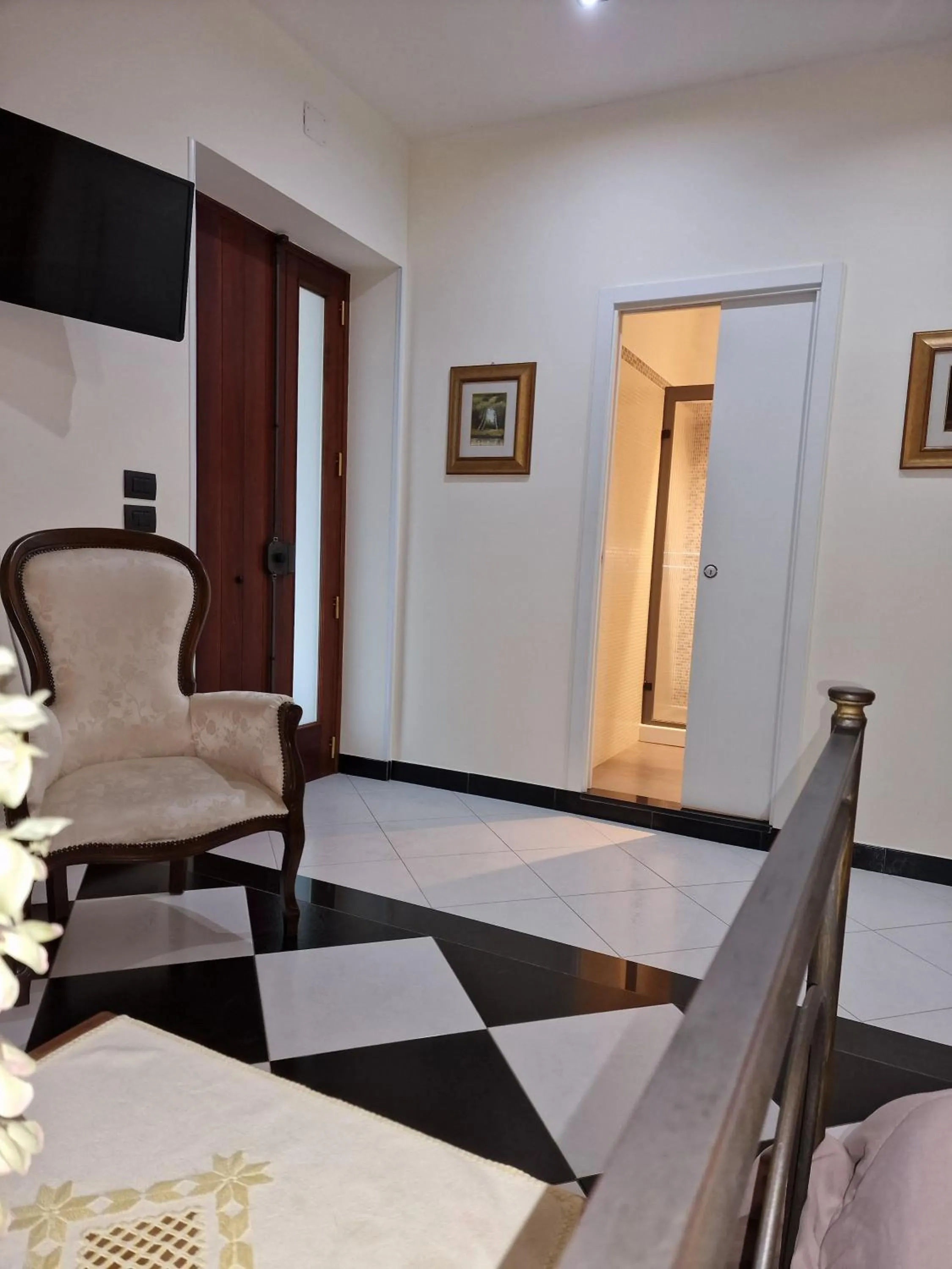 TV and multimedia in Mediterraneo B&B