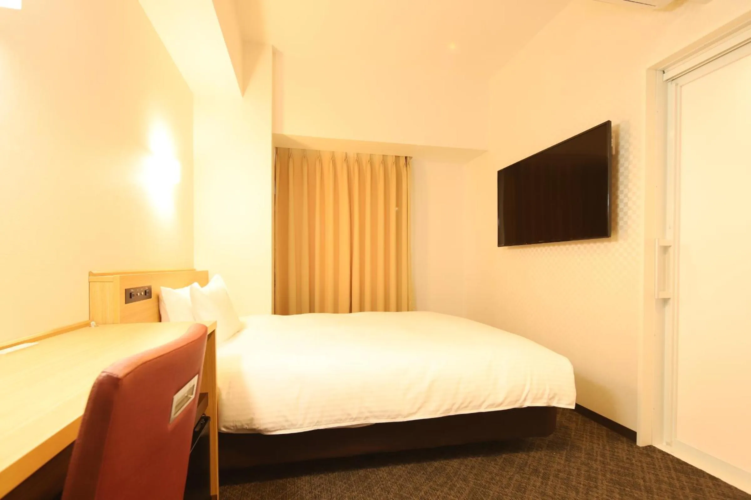 Bed in AB Hotel Kisarazu