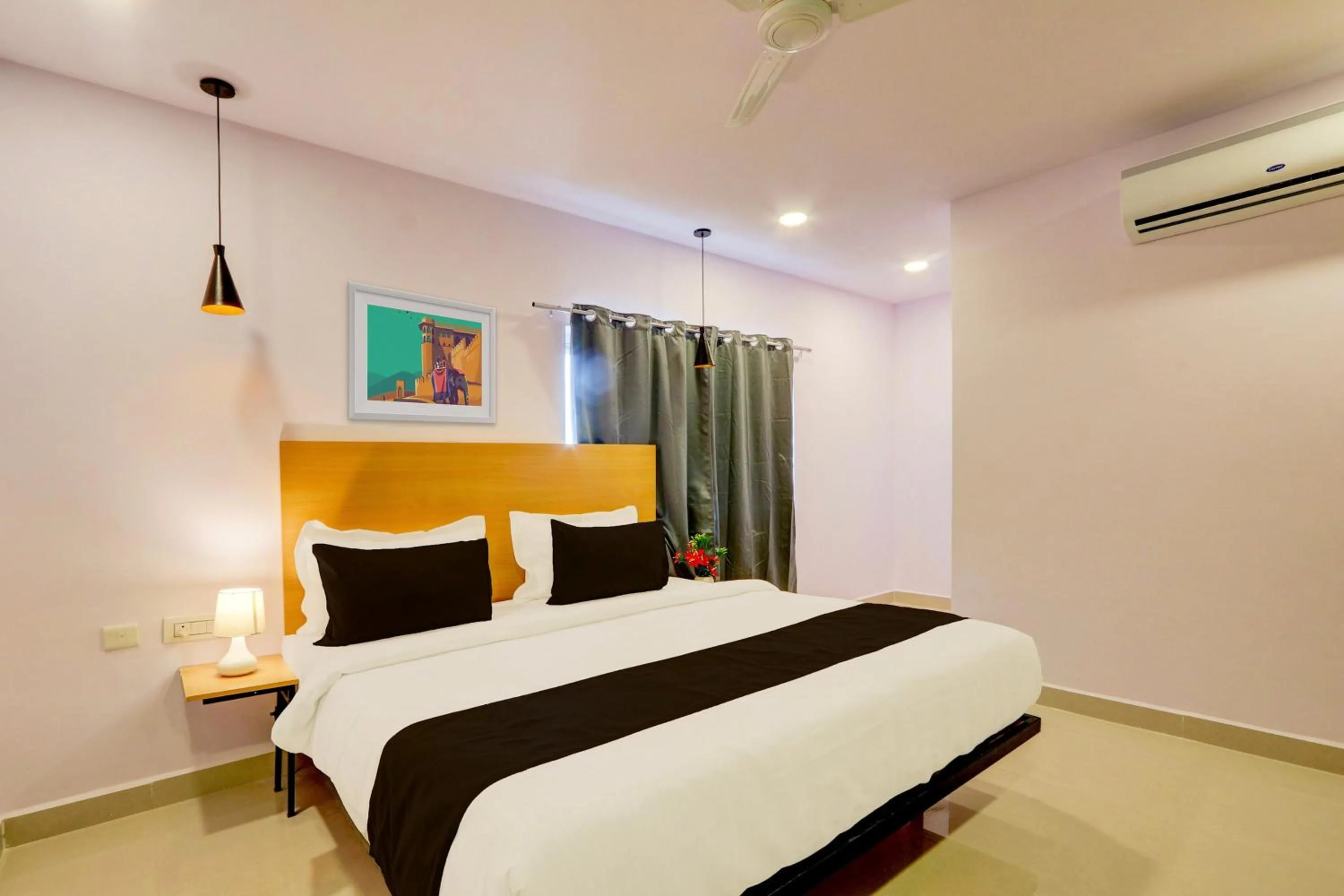 Bedroom, Bed in Super Townhouse RCC Marvel