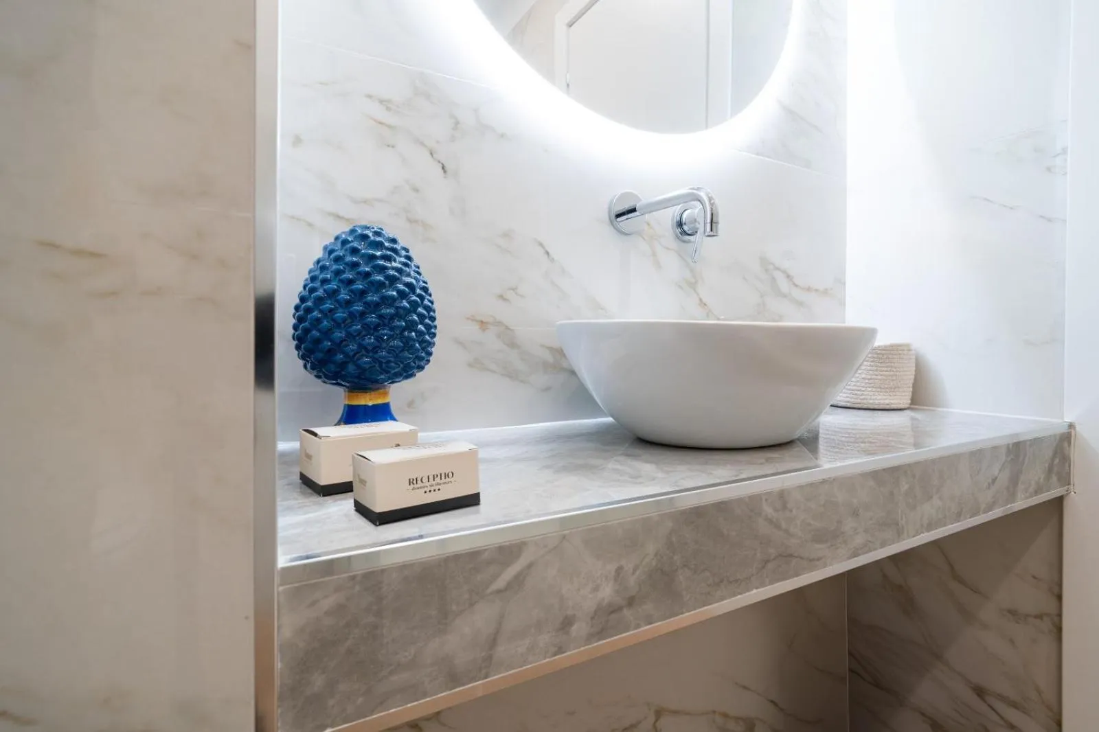 Bathroom in Archimedes suites