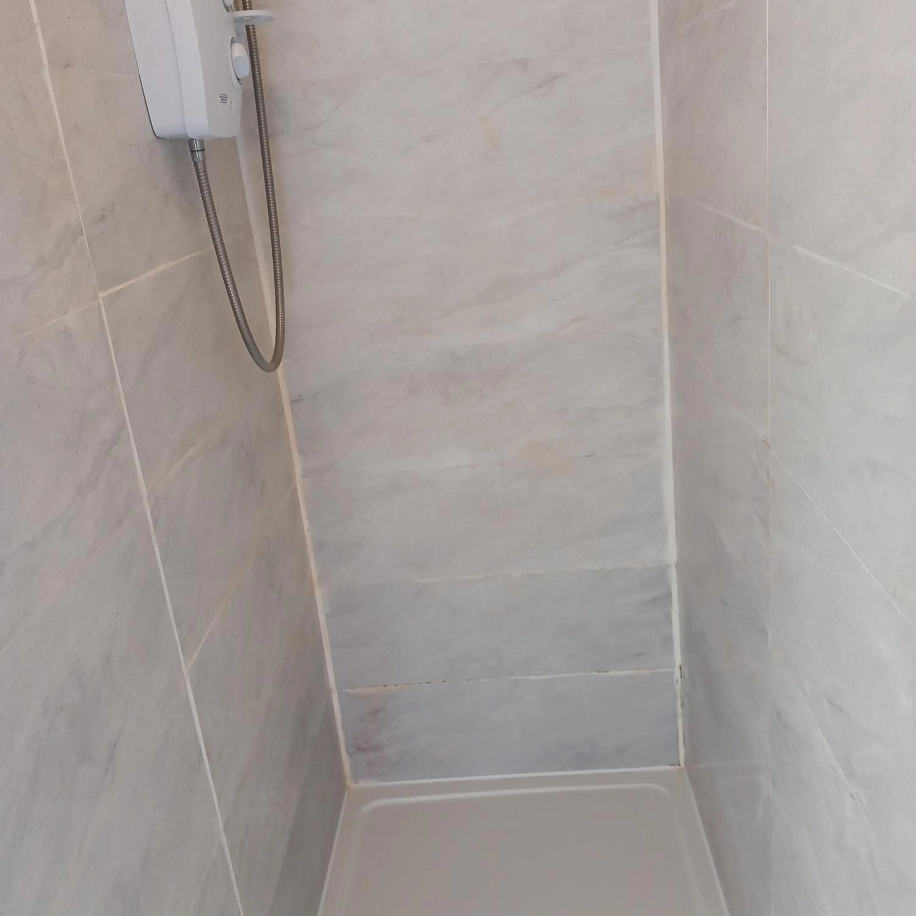 Shower in Ash House Bed and Breakfast