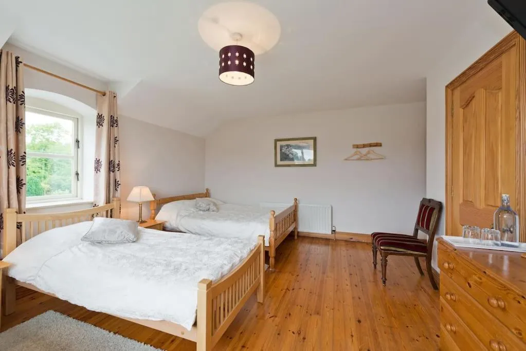 Photo of the whole room, Bed in Ash House Bed and Breakfast