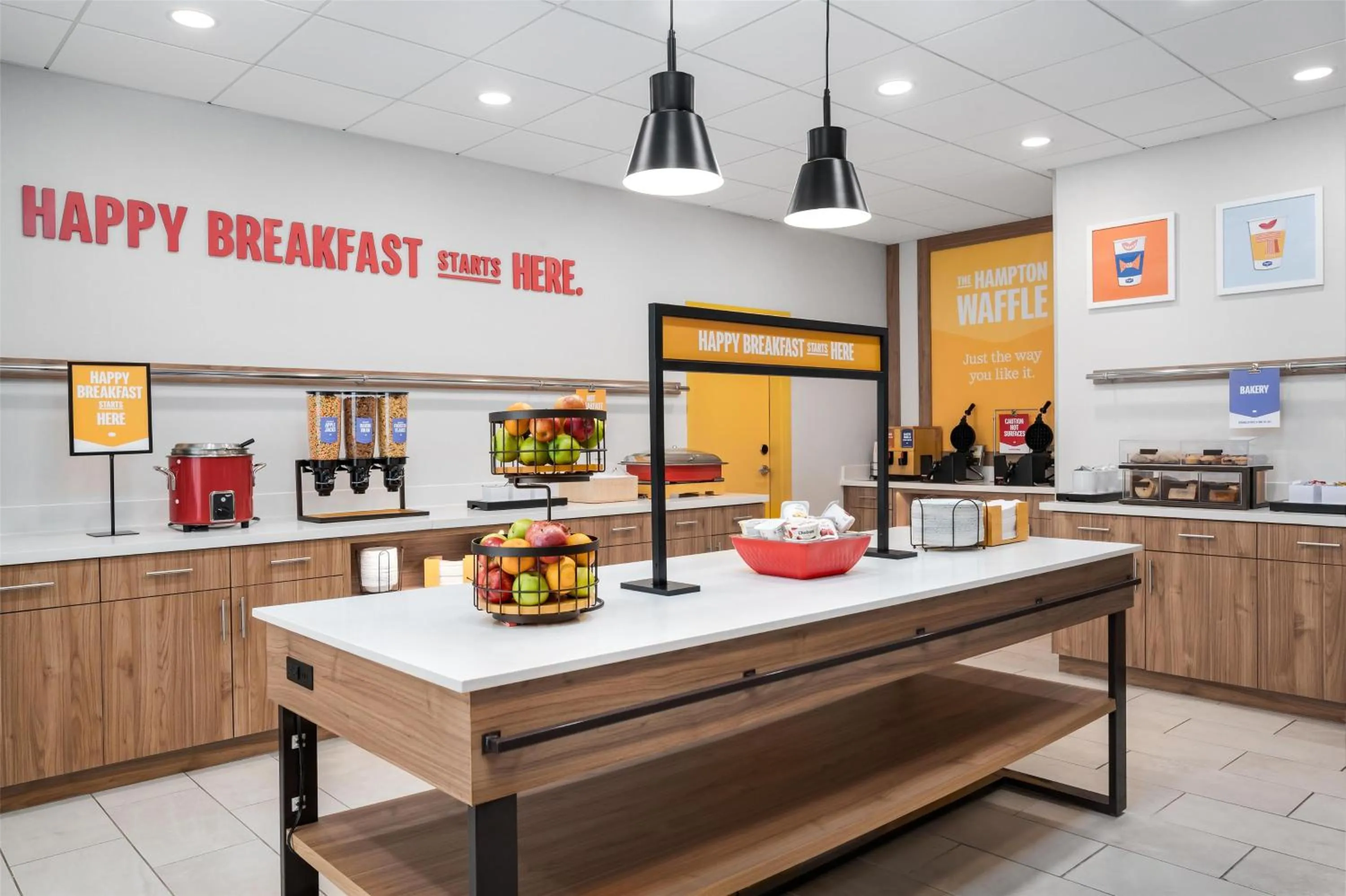 Breakfast in Hampton Inn & Suites Alpena