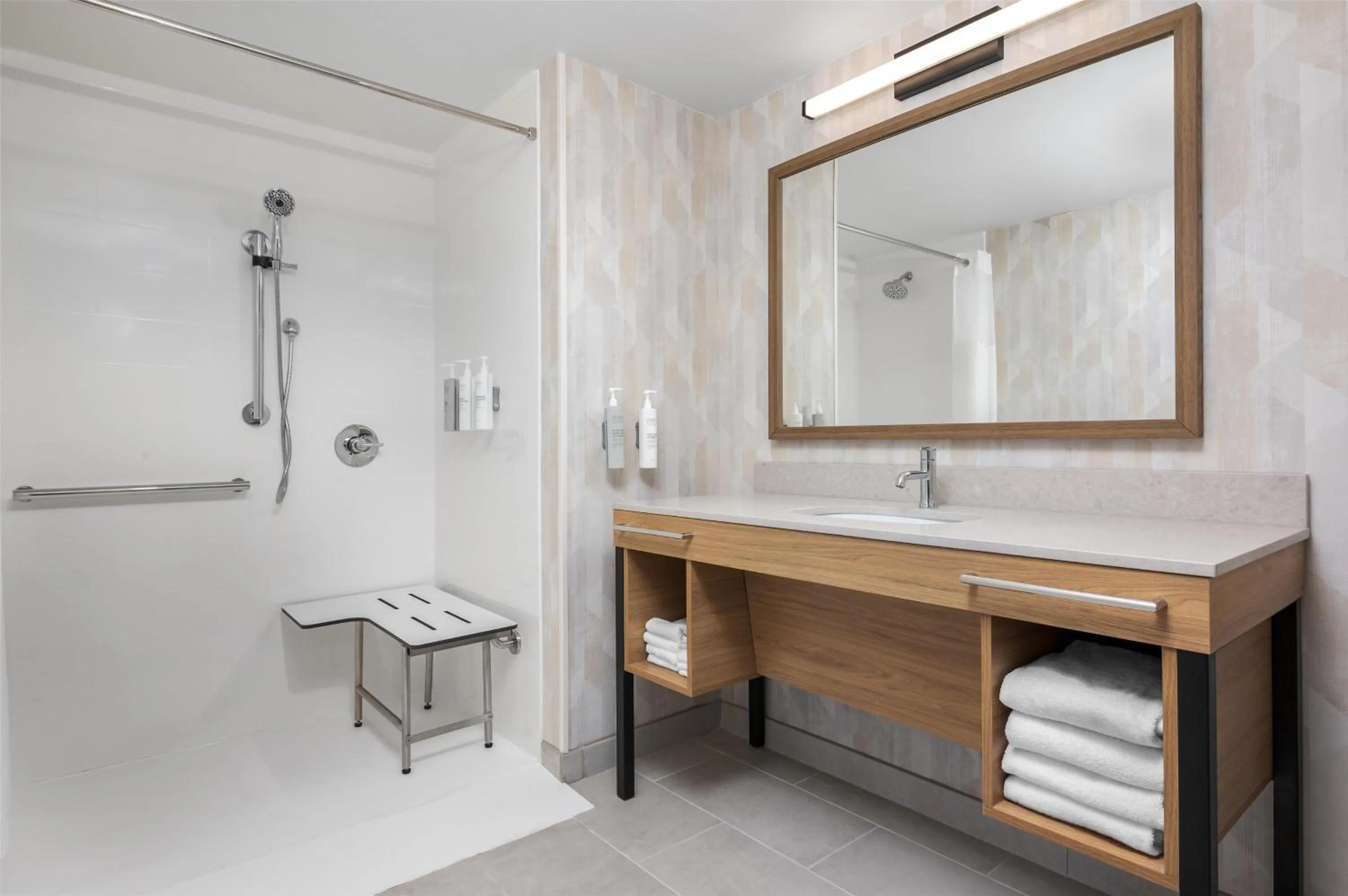 Bathroom in Hampton Inn & Suites Alpena