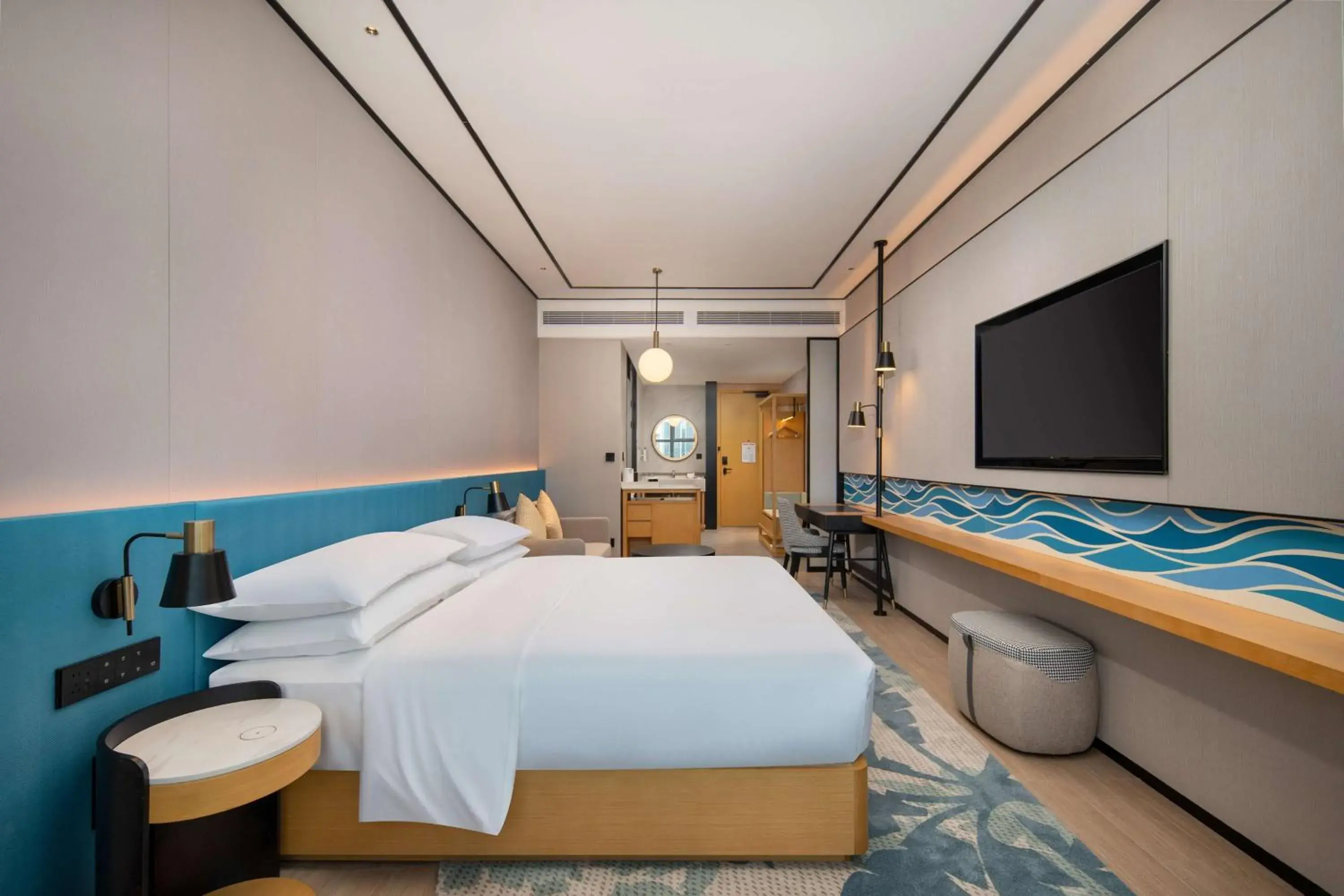 Bed in Hilton Garden Inn Danzhou Yangpu Bed in Hilton Garden Inn Danzhou Yangpu