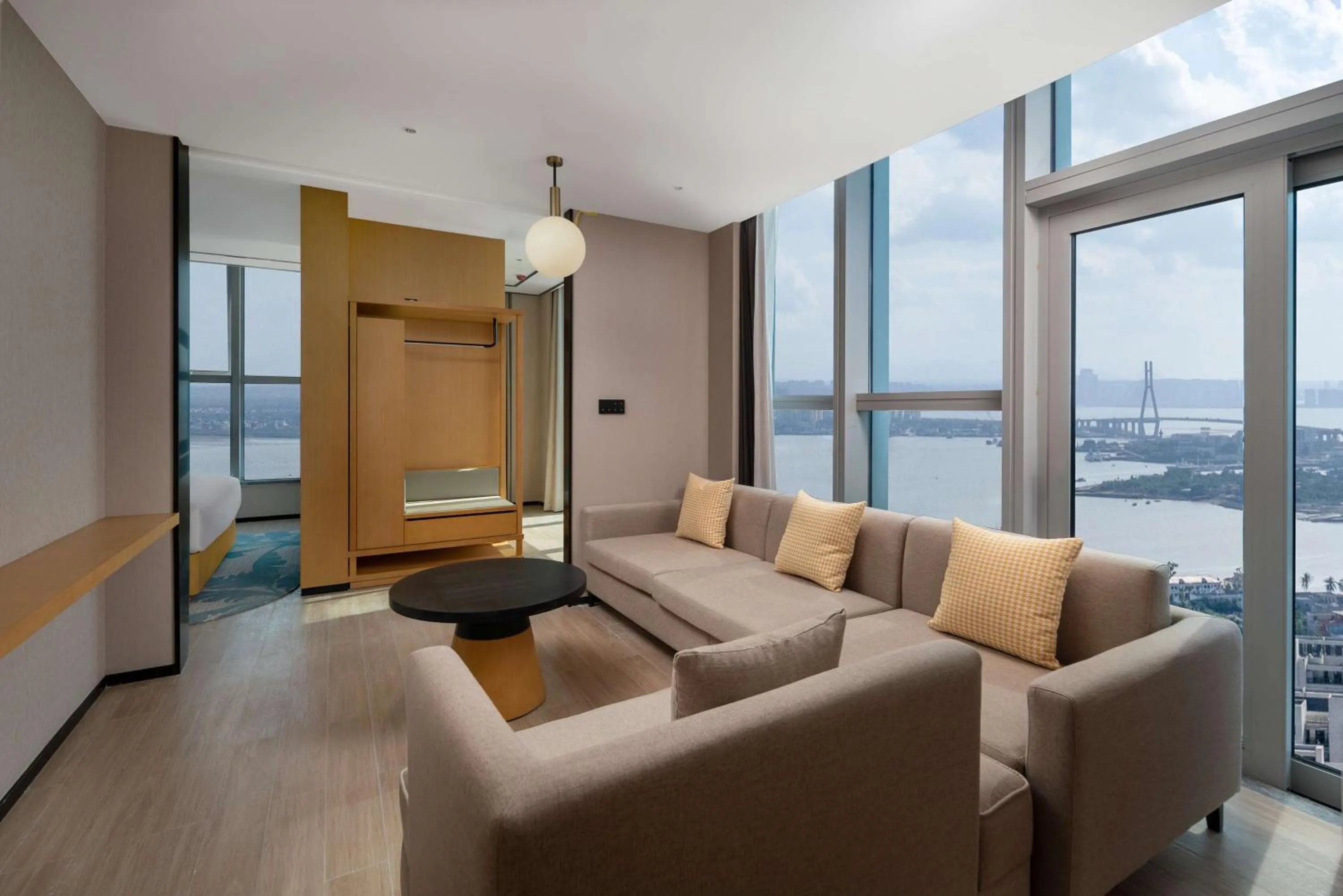 Living room in Hilton Garden Inn Danzhou Yangpu