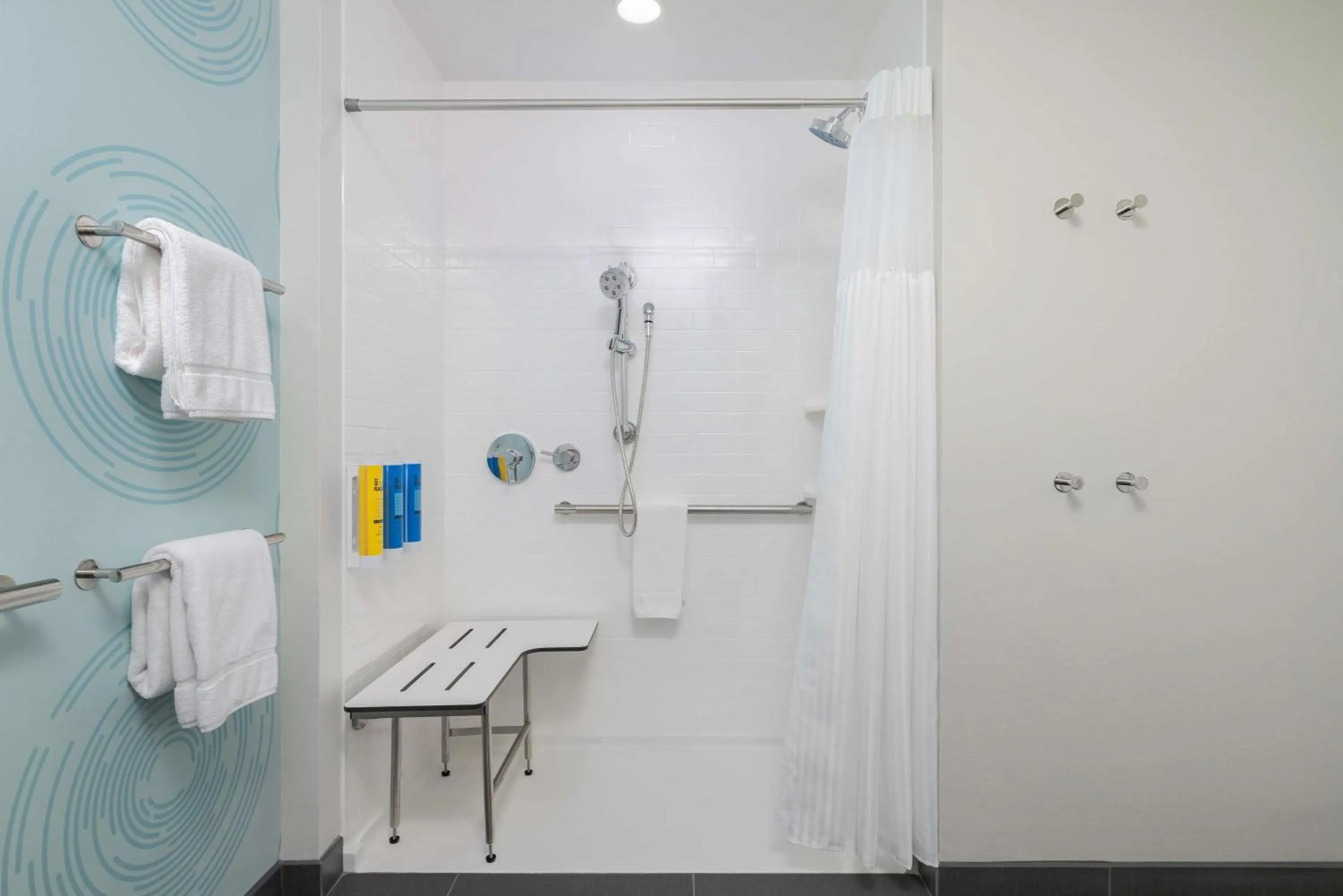 Bathroom in Tru By Hilton Oshkosh