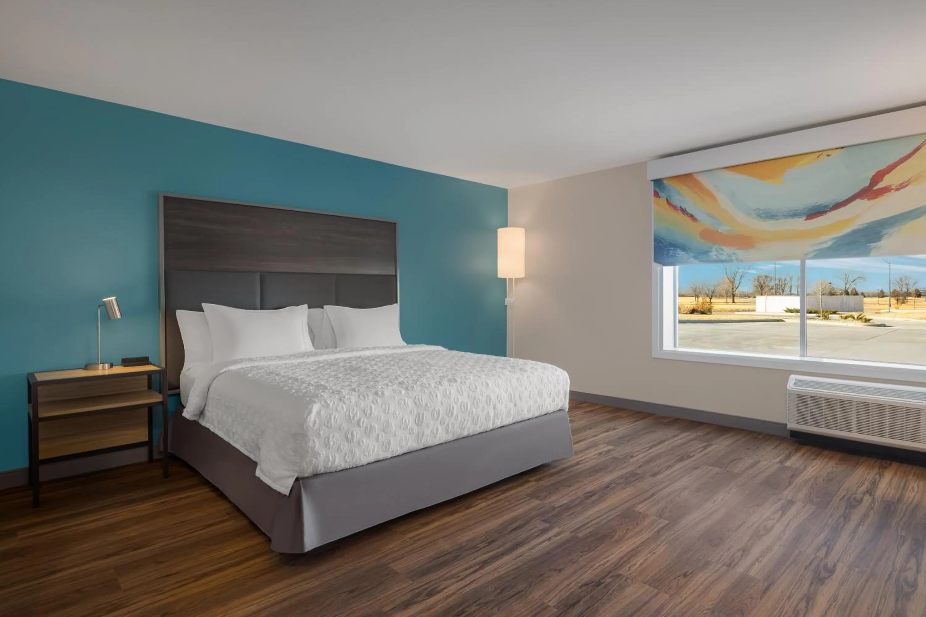 Bed in Tru By Hilton Oshkosh