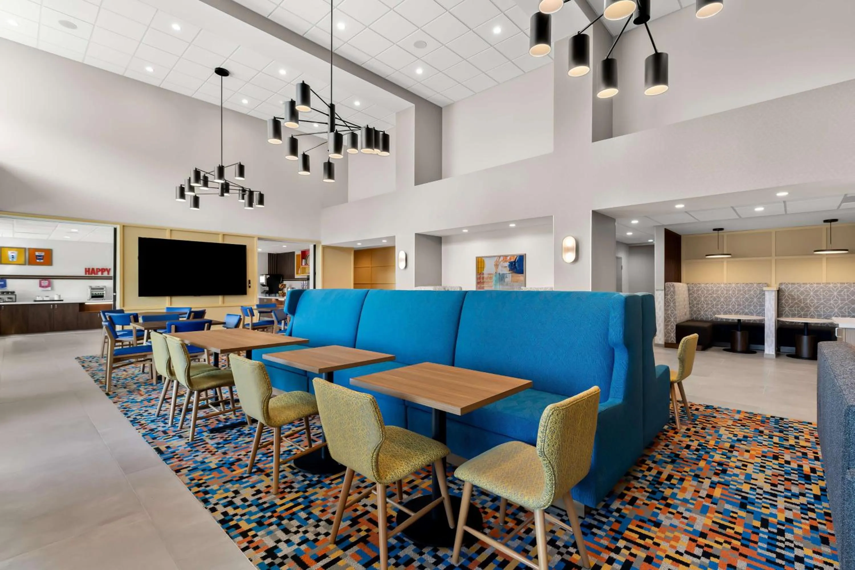 Lobby or reception in Hampton Inn & Suites Corona, Ca