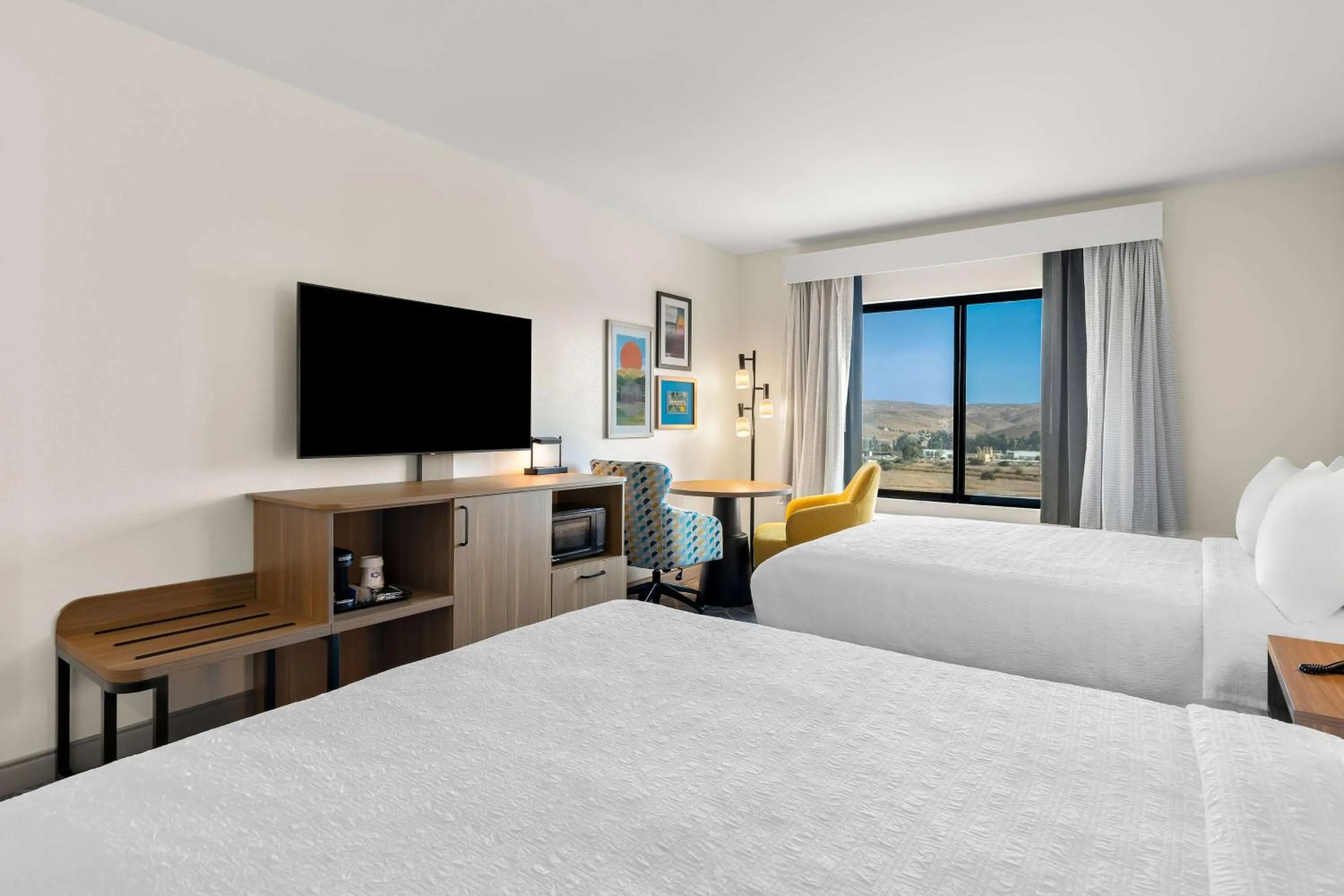 Bed in Hampton Inn & Suites Corona, Ca