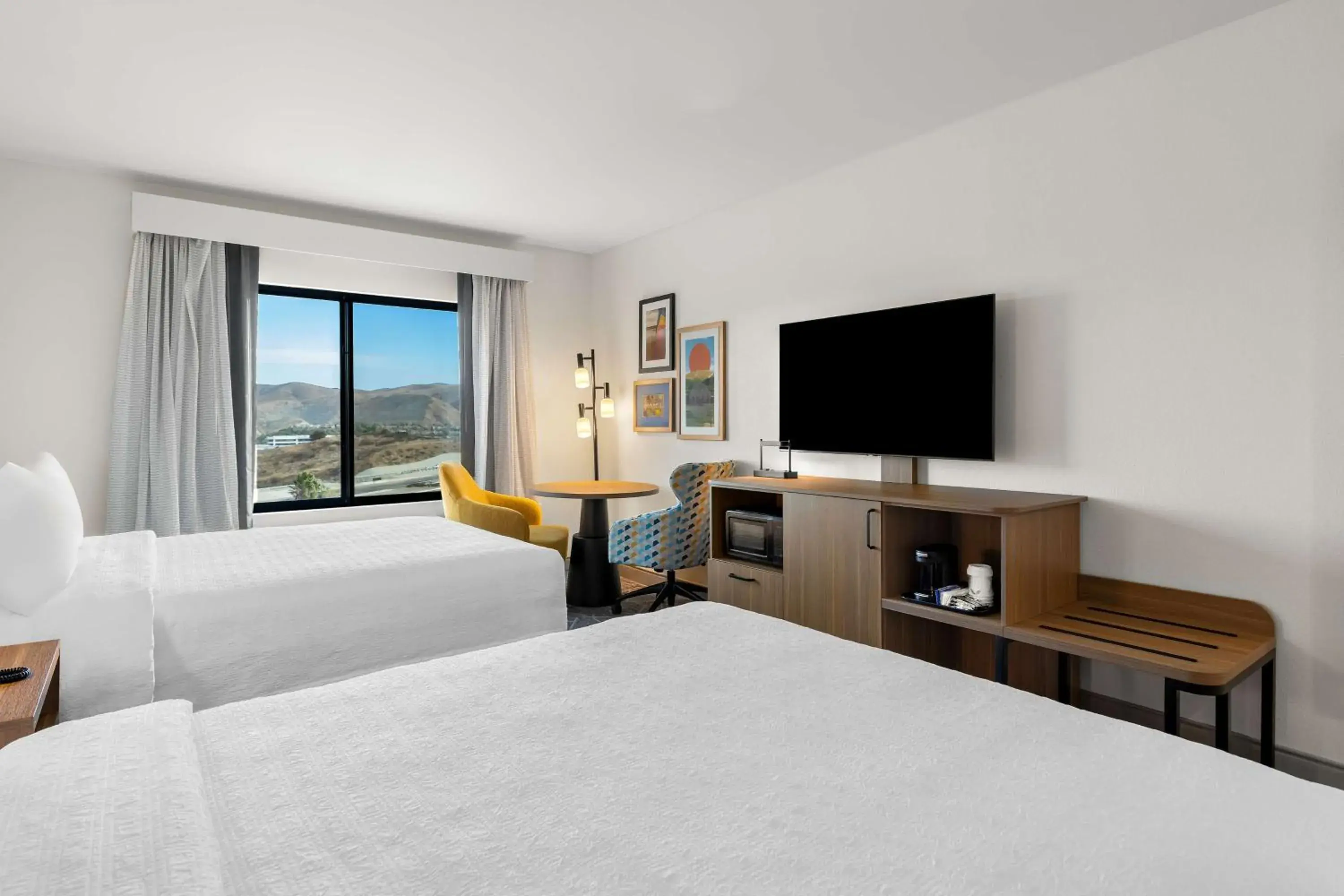 Queen Room with Two Queen Beds in Hampton Inn & Suites Corona, Ca Queen Room with Two Queen Beds in Hampton Inn & Suites Corona, Ca