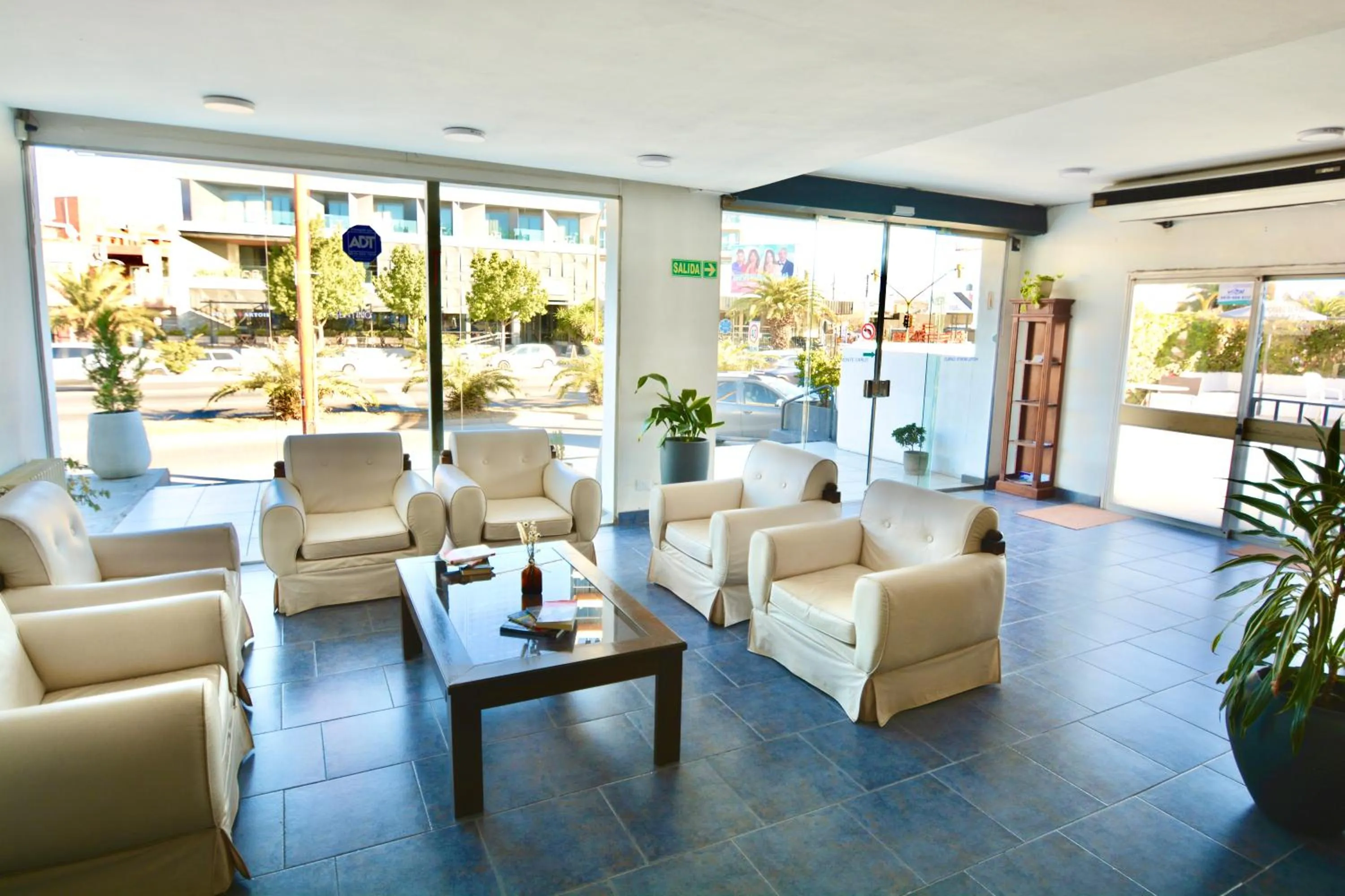 Living room in Hotel Montecarlo PSH