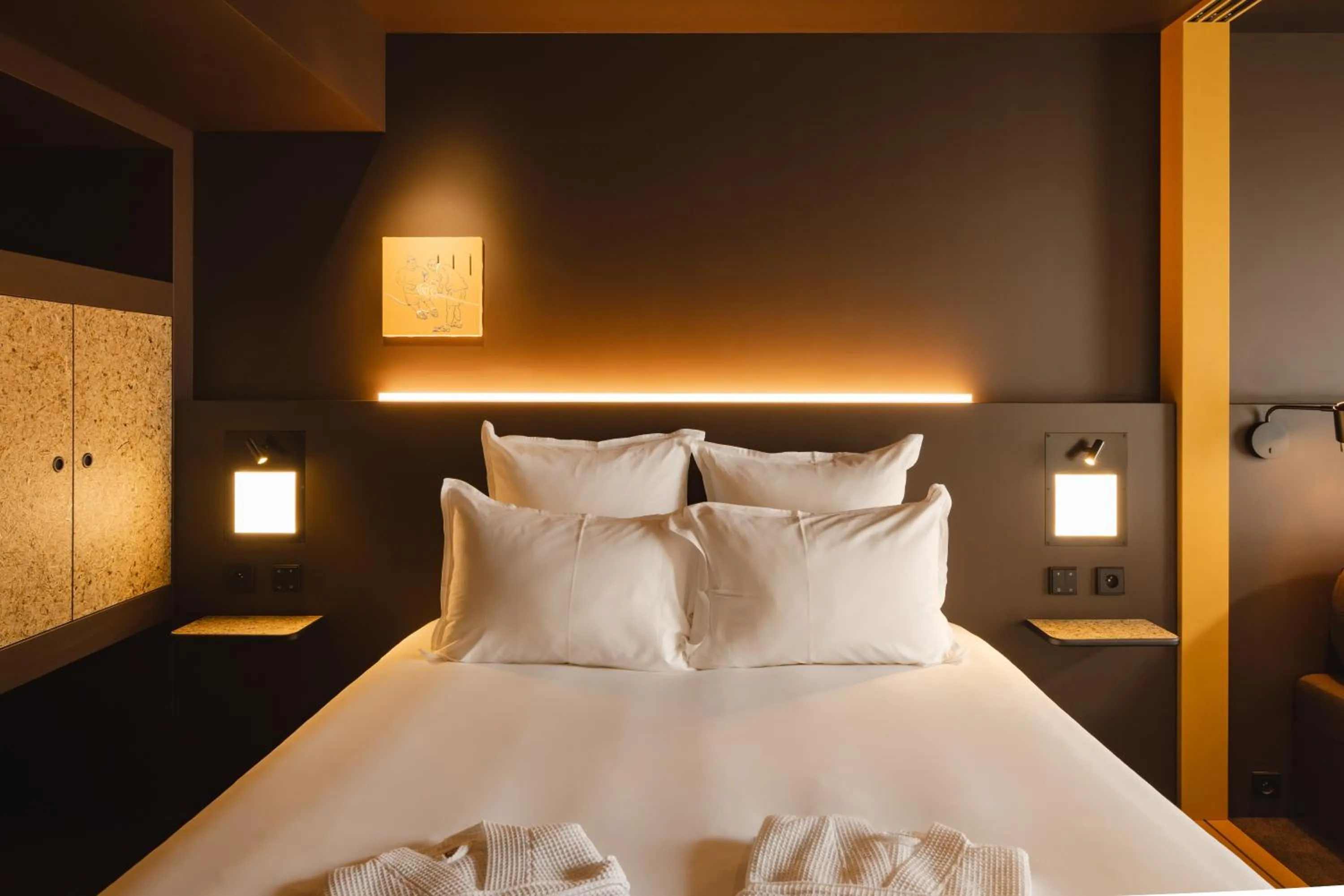 Bed in Bizipoz Hôtel