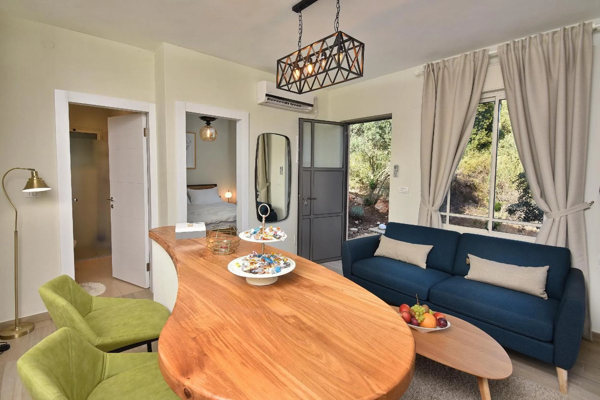 Living room in The Sound Of The Flute