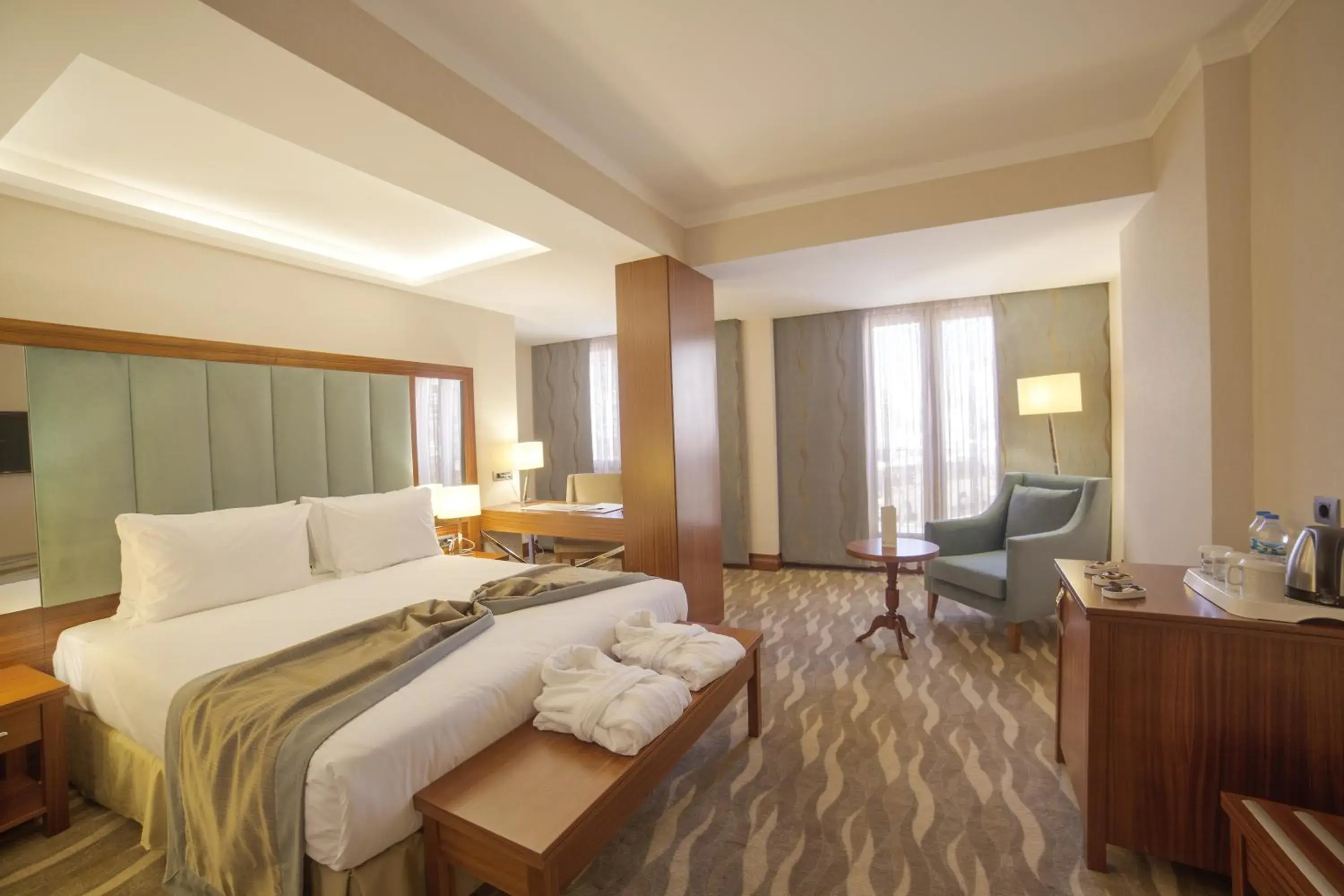 Photo of the whole room, Bed in Lamec Hotel Business Photo of the whole room, Bed in Lamec Hotel Business