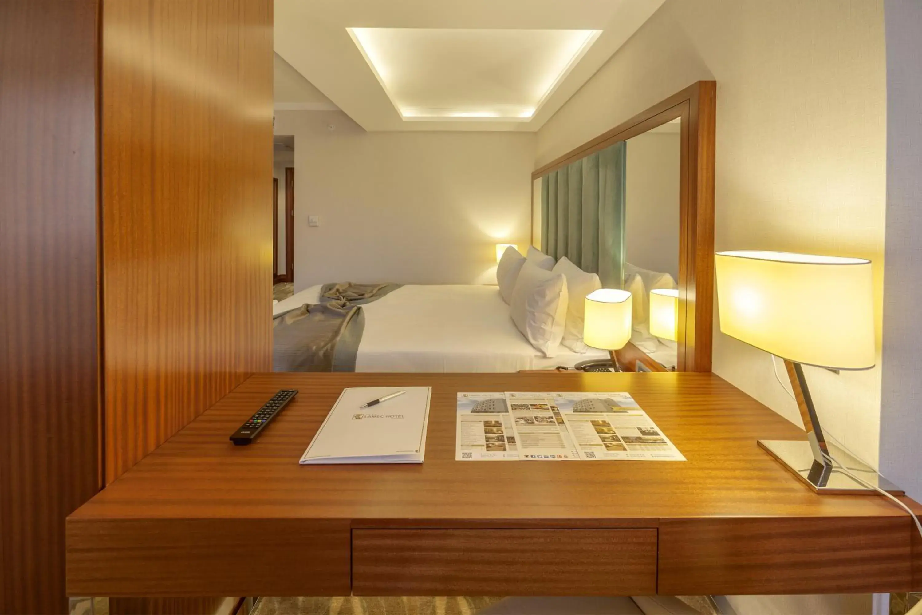 Photo of the whole room, Bed in Lamec Hotel Business Photo of the whole room, Bed in Lamec Hotel Business