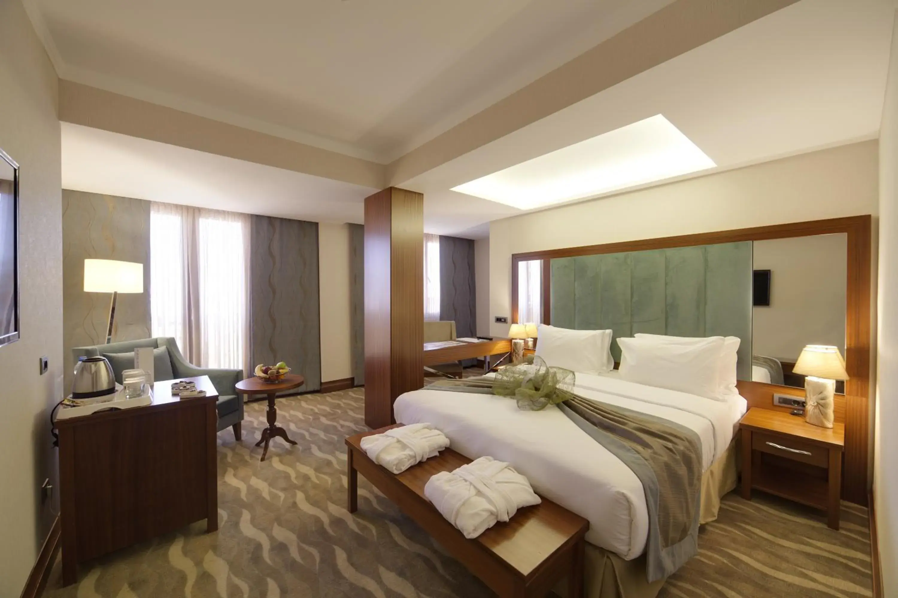 Photo of the whole room, Bed in Lamec Hotel Business Photo of the whole room, Bed in Lamec Hotel Business