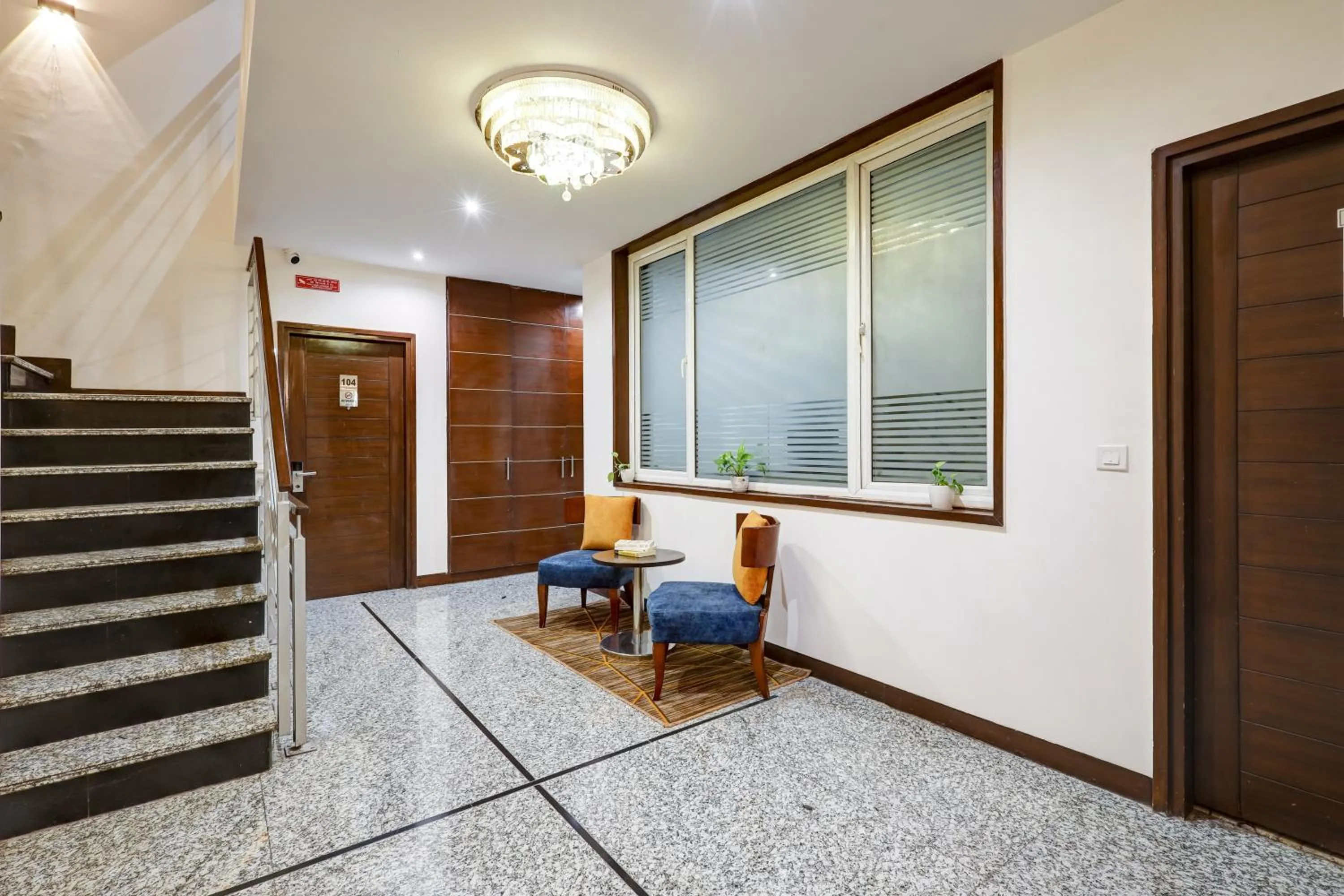 Property building in Hotel 91 Golf Course Road