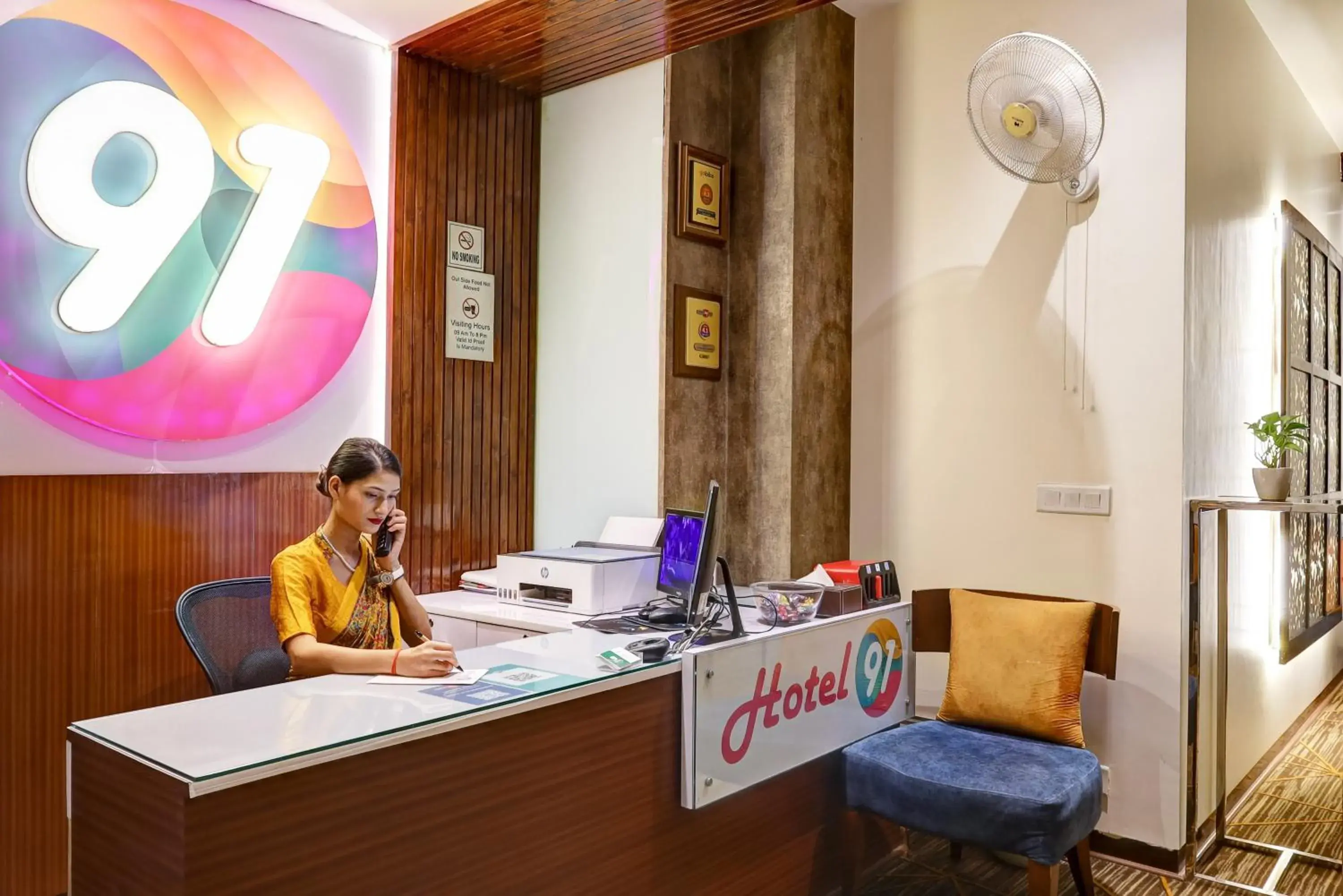 Property building in Hotel 91 Golf Course Road Property building in Hotel 91 Golf Course Road