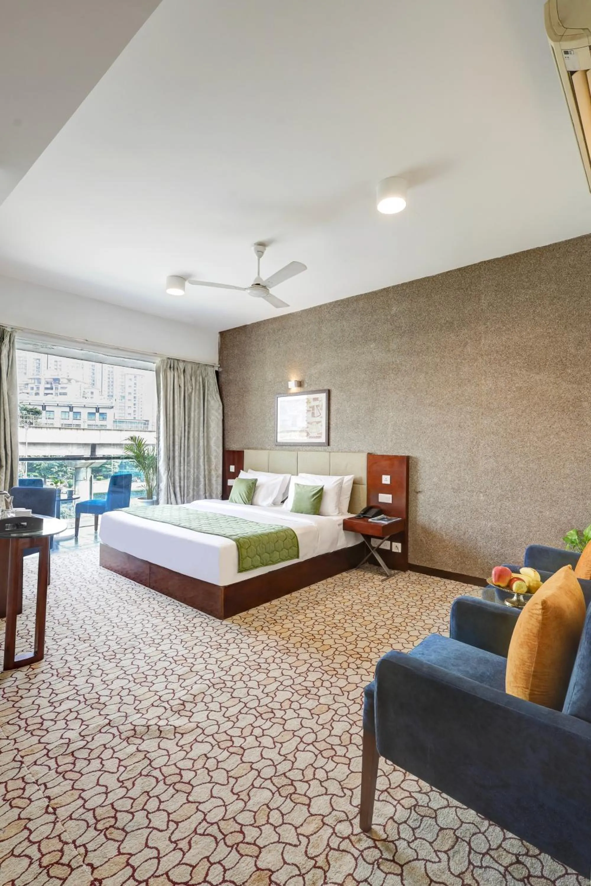 Bedroom, Bed in Hotel 91 Golf Course Road