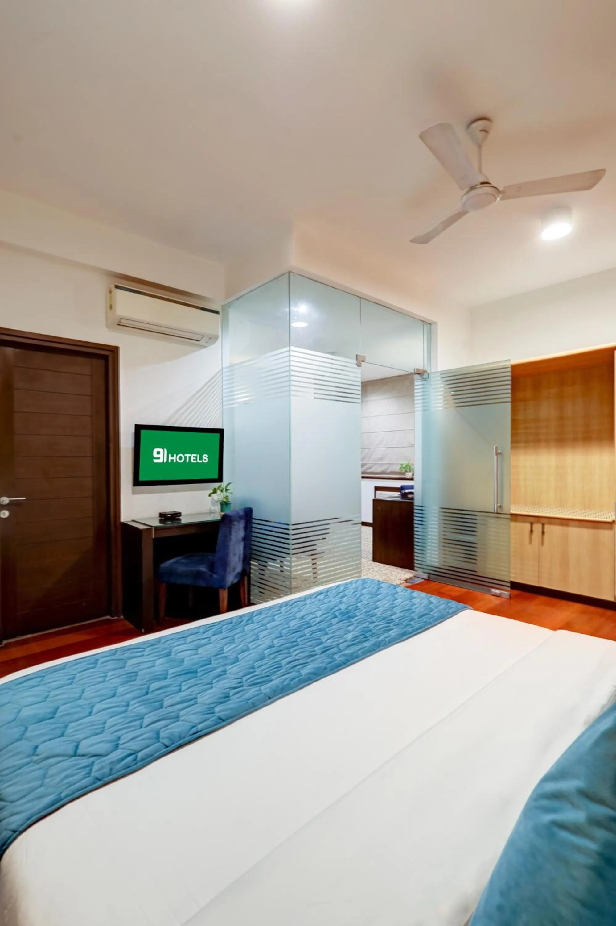 Bed in Hotel 91 Golf Course Road