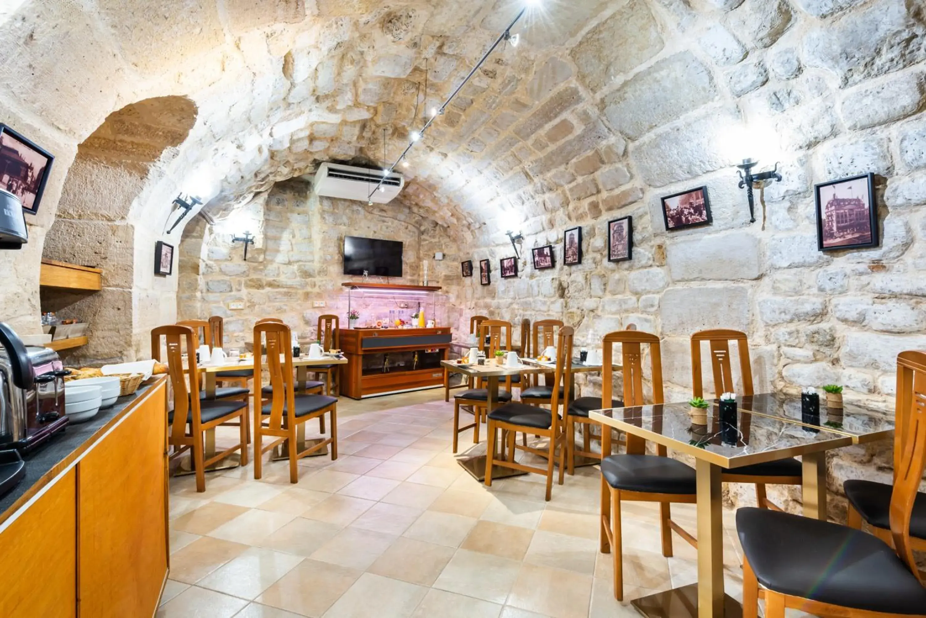 Buffet breakfast in hotel Louvre Sainte Anne Buffet breakfast in hotel Louvre Sainte Anne