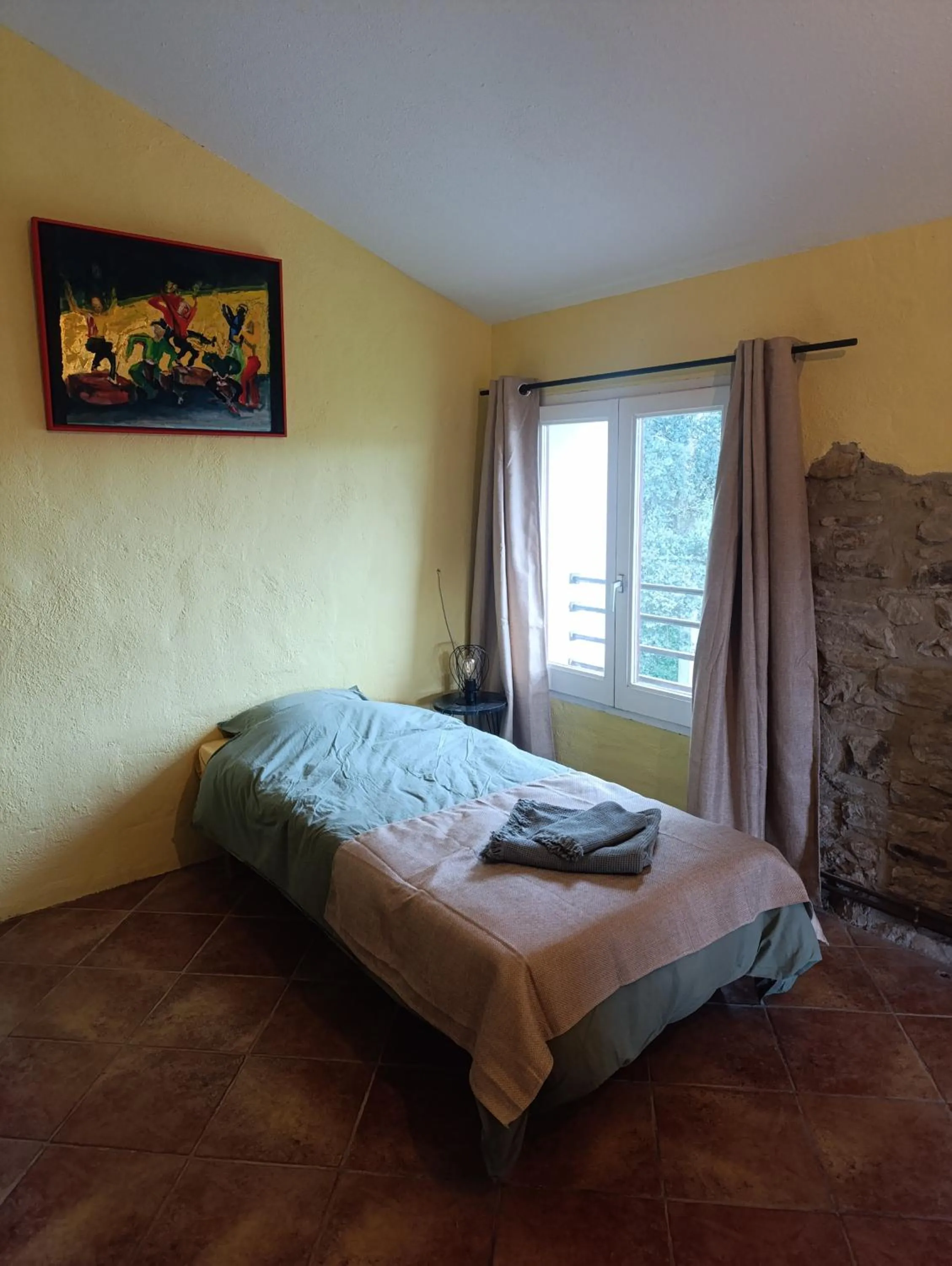 Photo of the whole room, Bed in Mas Pitre